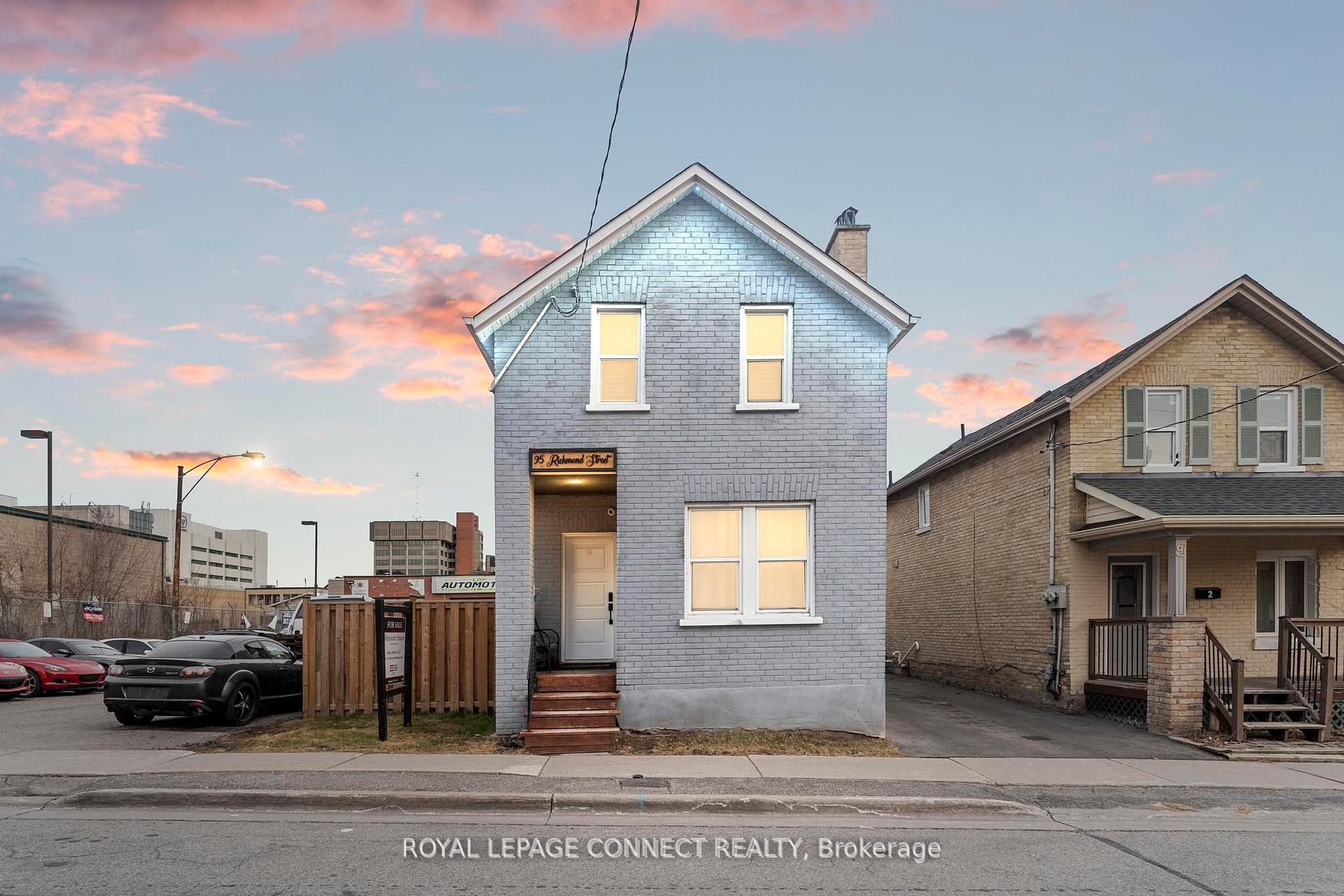 Photo 3 of 95 Richmond Street W, Oshawa, O'Neill — HOMEH