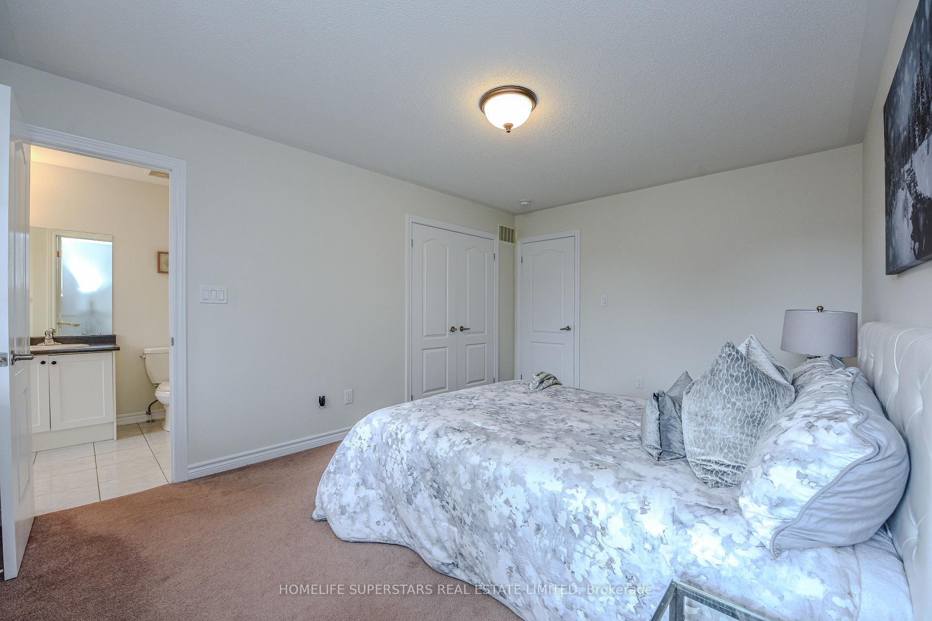 Photo 13 of 6 Kayak Heights, Brampton, Heart Lake East — HOMEH