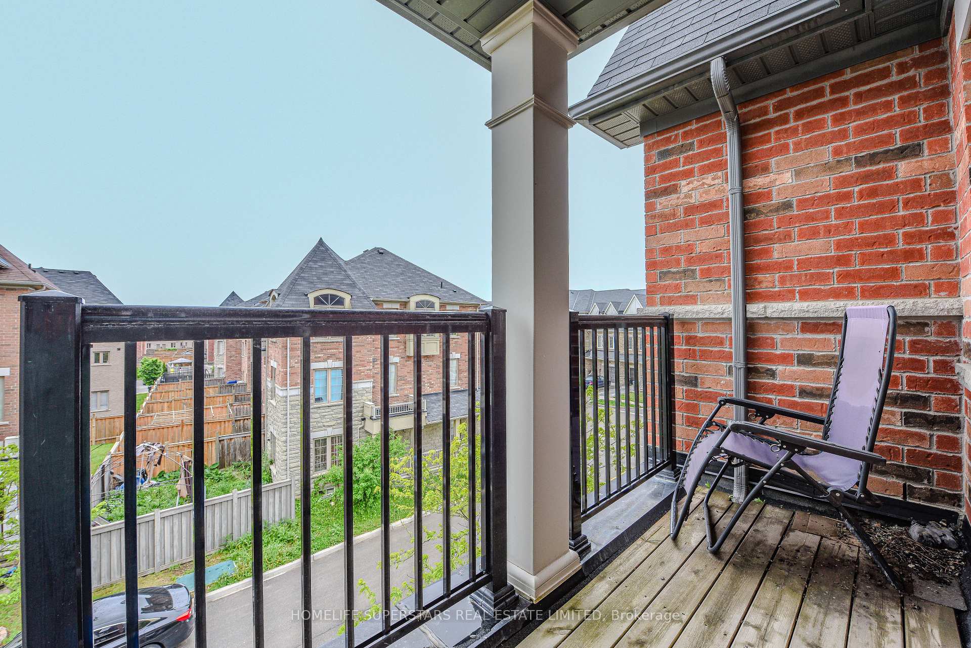 Photo 15 of 6 Kayak Heights, Brampton, Heart Lake East — HOMEH