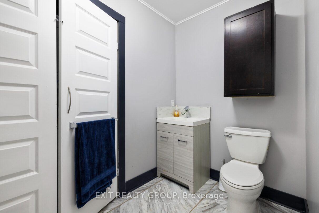 Photo 12 of 34 Strachan Street, Belleville, Belleville Ward — HOMEH