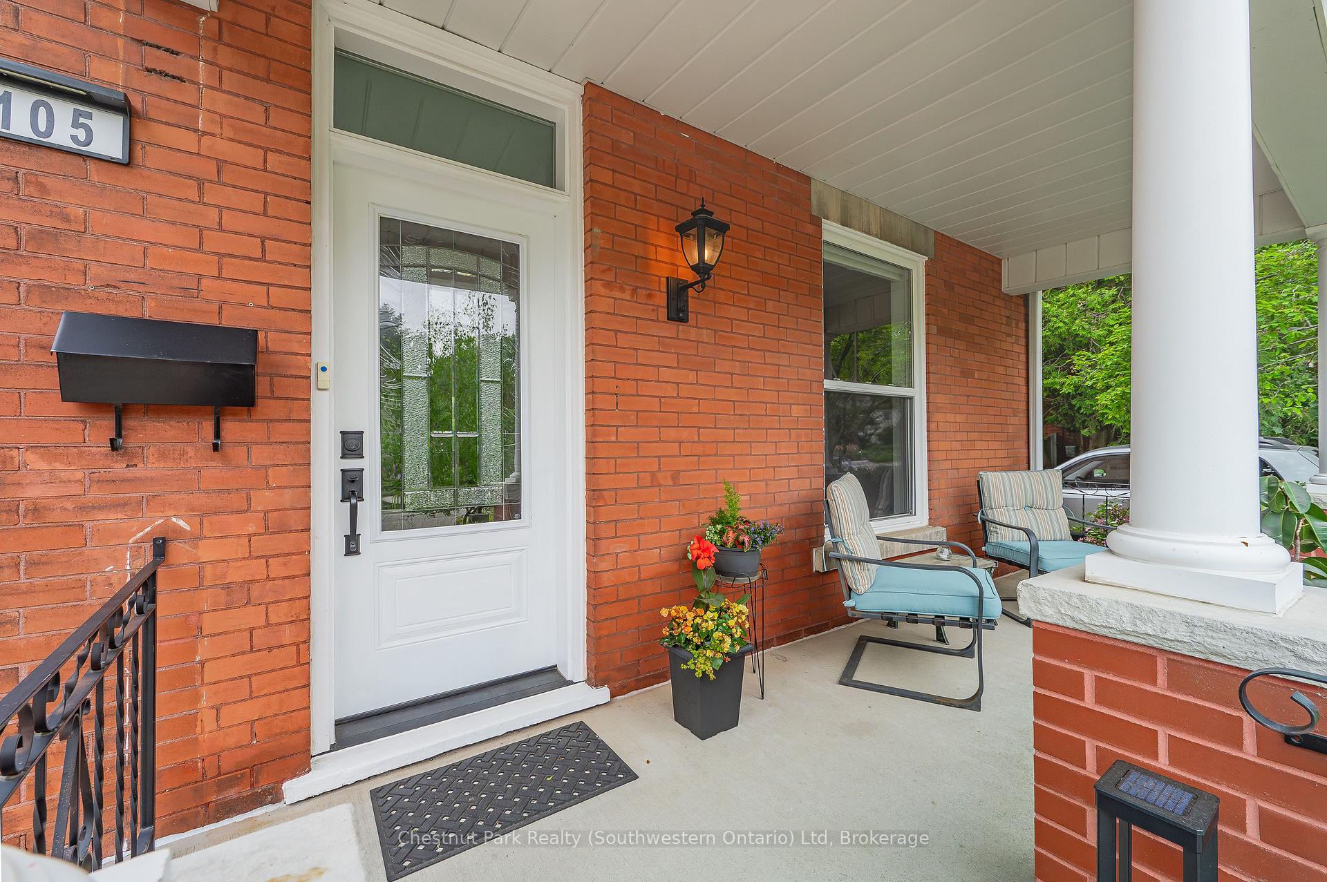Photo 4 of 105 Hearn Avenue, Guelph, Junction/Onward Willow — HOMEH