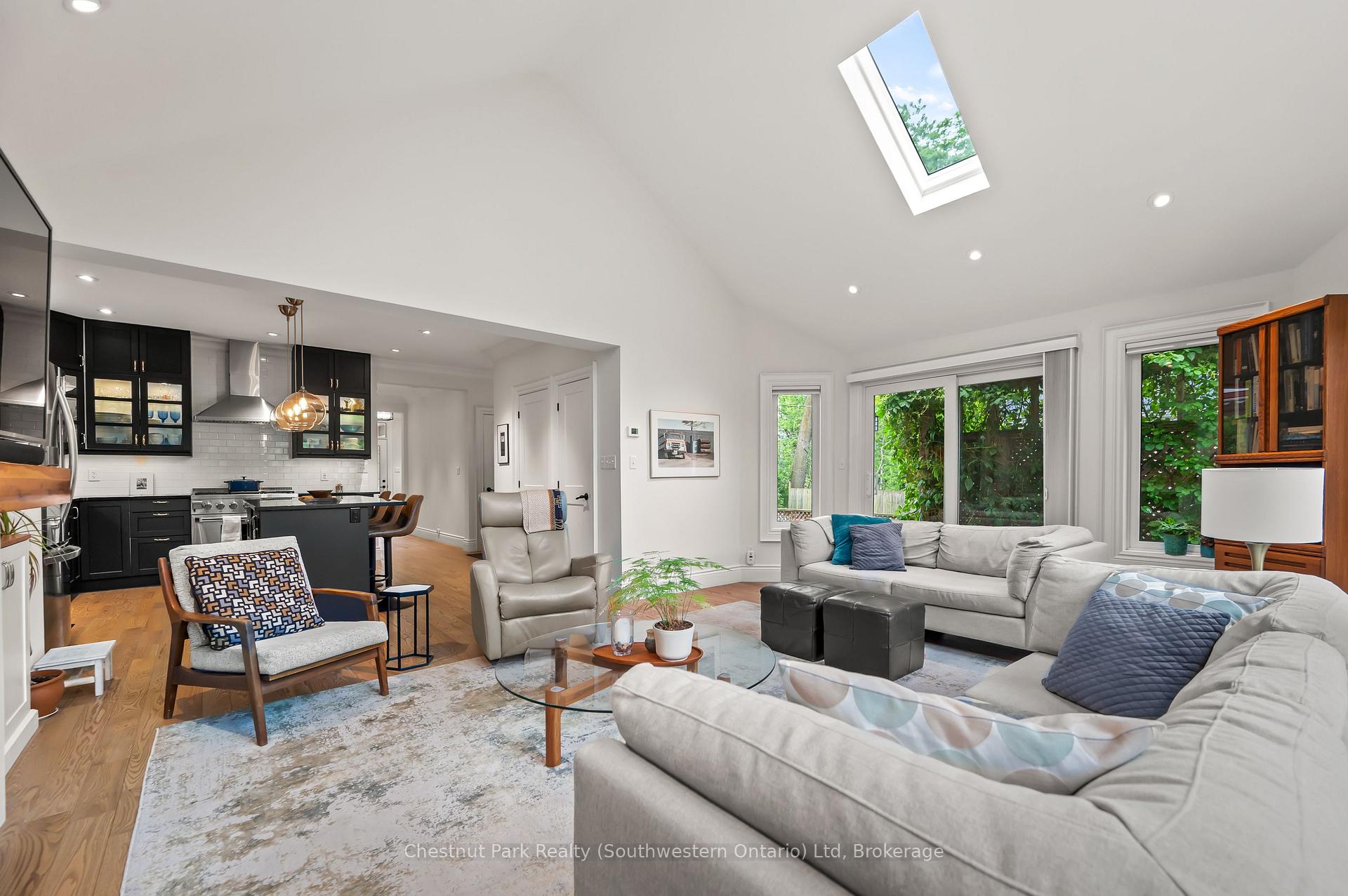 Photo 48 of 105 Hearn Avenue, Guelph, Junction/Onward Willow — HOMEH