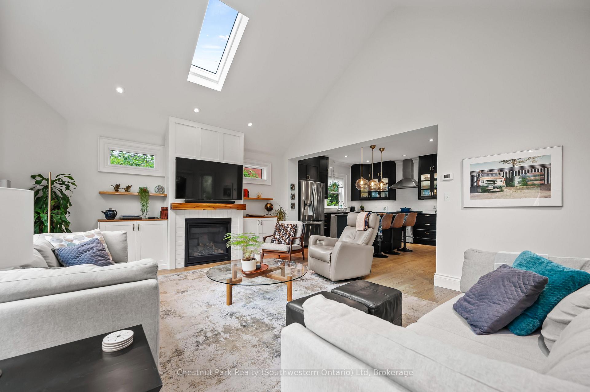 Photo 39 of 105 Hearn Avenue, Guelph, Junction/Onward Willow — HOMEH