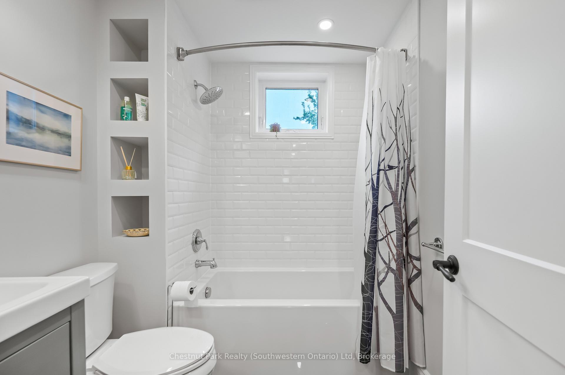 Photo 27 of 105 Hearn Avenue, Guelph, Junction/Onward Willow — HOMEH