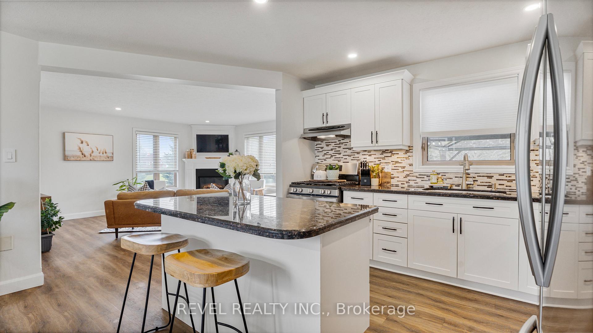 Photo 4 of 5 Cedar Lane, Brant, Burford — HOMEH