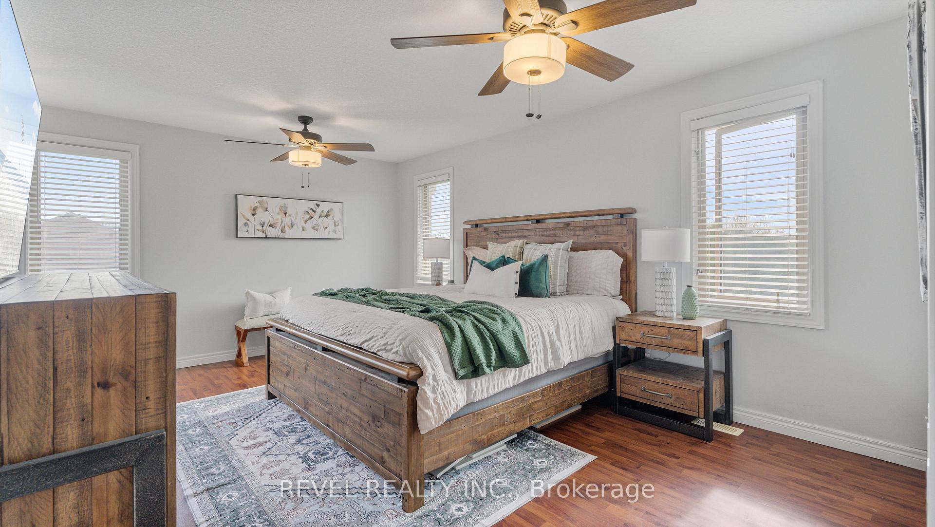Photo 16 of 5 Cedar Lane, Brant, Burford — HOMEH