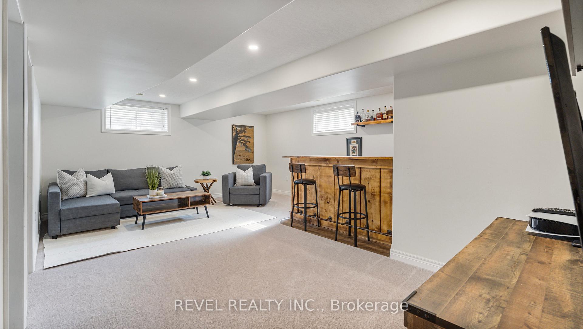 Photo 25 of 5 Cedar Lane, Brant, Burford — HOMEH