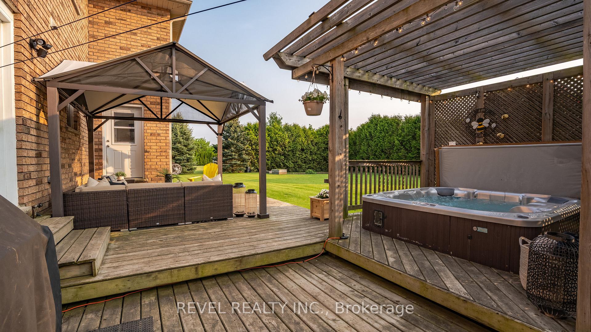 Photo 33 of 5 Cedar Lane, Brant, Burford — HOMEH