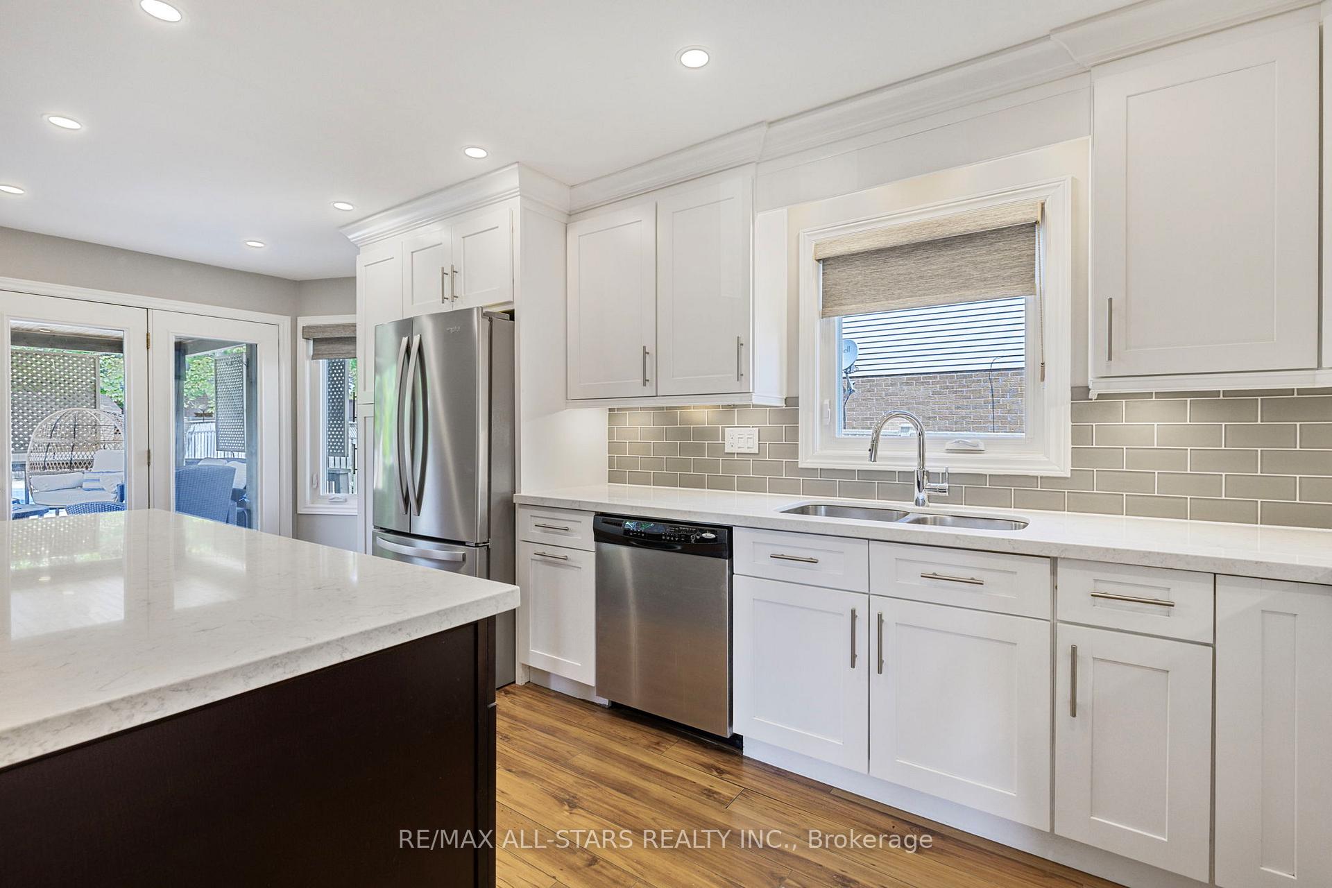 Photo 16 of 98 Natanya Boulevard, Georgina, Keswick North — HOMEH