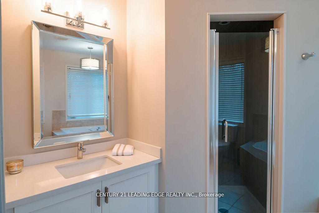 Photo 5 of 612 Fleetwood Drive, Oshawa, Eastdale — HOMEH