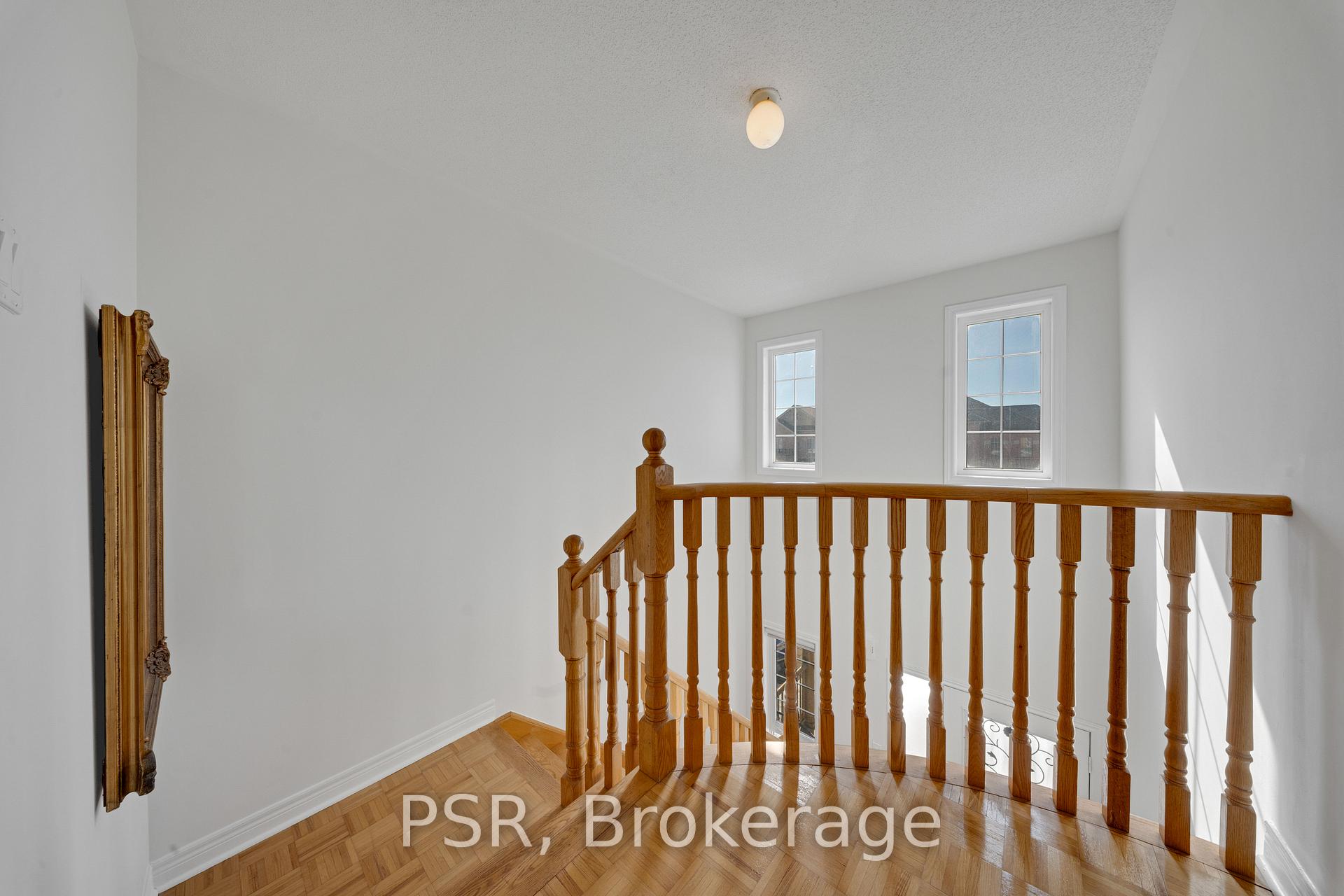 Photo 25 of 88 Canyon Gate Crescent, Vaughan, Rural Vaughan — HOMEH