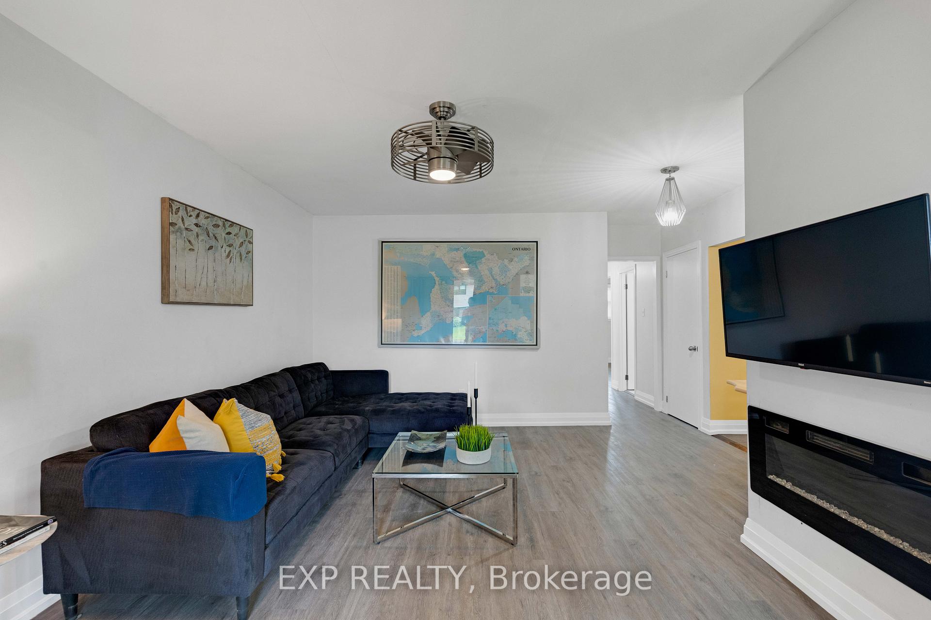 Photo 5 of 66 Ferndale Crescent, Brampton, Brampton East — HOMEH