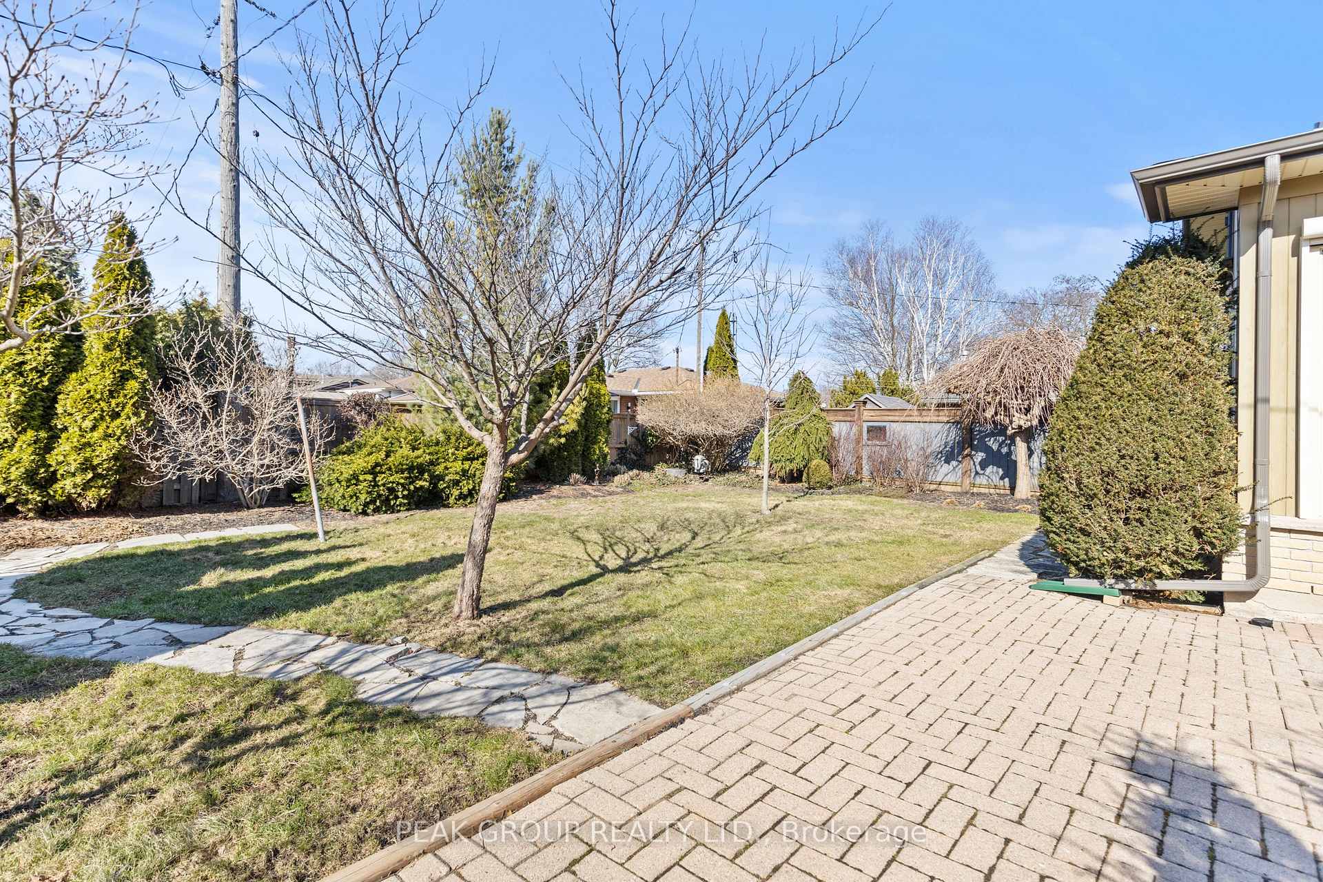 Photo 30 of 17 Trelawne Drive, St. Catharines, Vine/Linwell — HOMEH