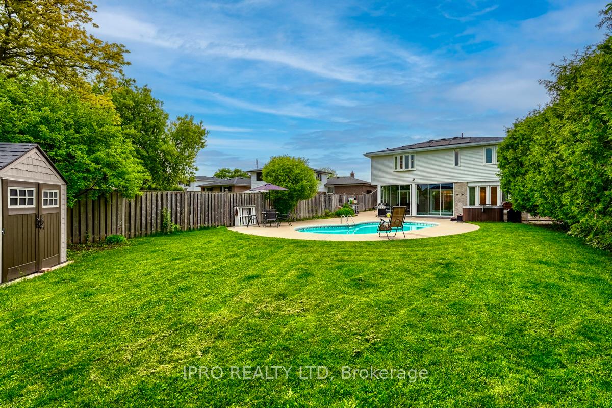 Photo 39 of 27 Caldwell Crescent, Brampton, Brampton East — HOMEH