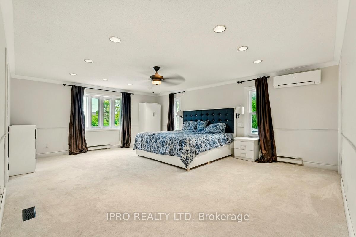 Photo 17 of 27 Caldwell Crescent, Brampton, Brampton East — HOMEH