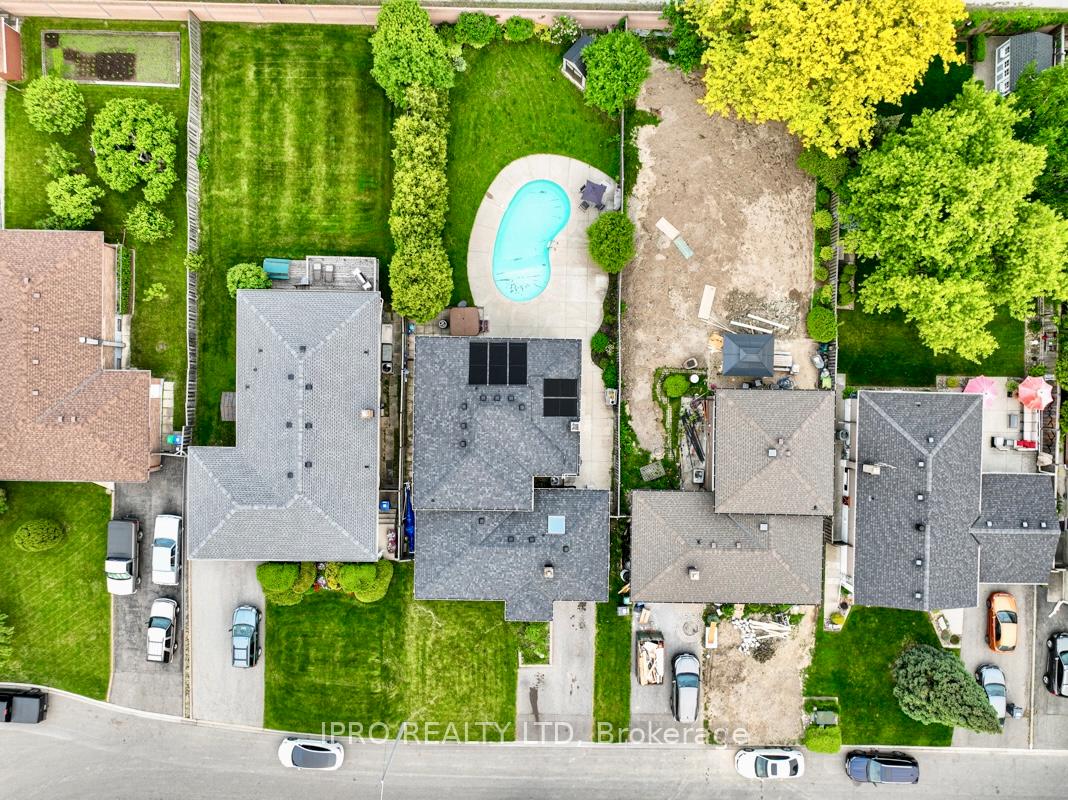 Photo 38 of 27 Caldwell Crescent, Brampton, Brampton East — HOMEH