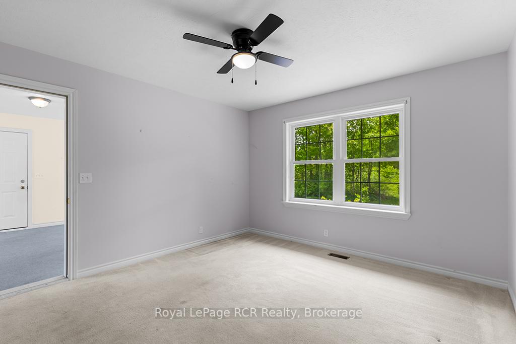 Photo 9 of 796172 East Back Line, Chatsworth — HOMEH