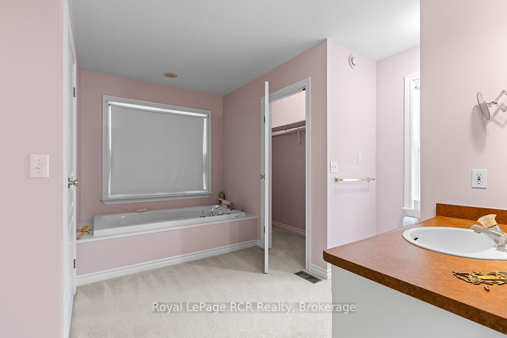 Photo 25 of 796172 East Back Line, Chatsworth — HOMEH