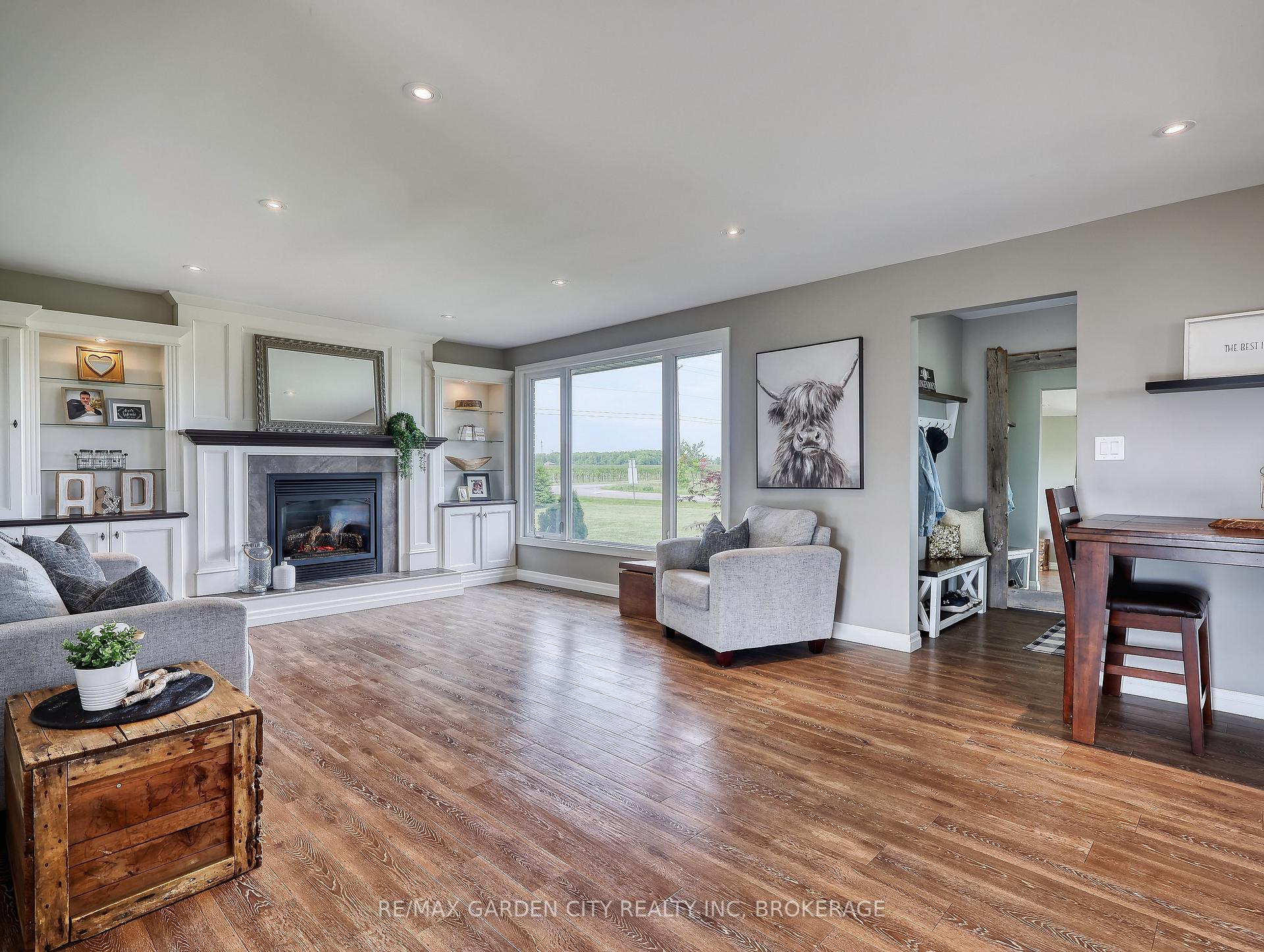 Photo 4 of 2783 Third Street, St. Catharines, Rural Eighth — HOMEH