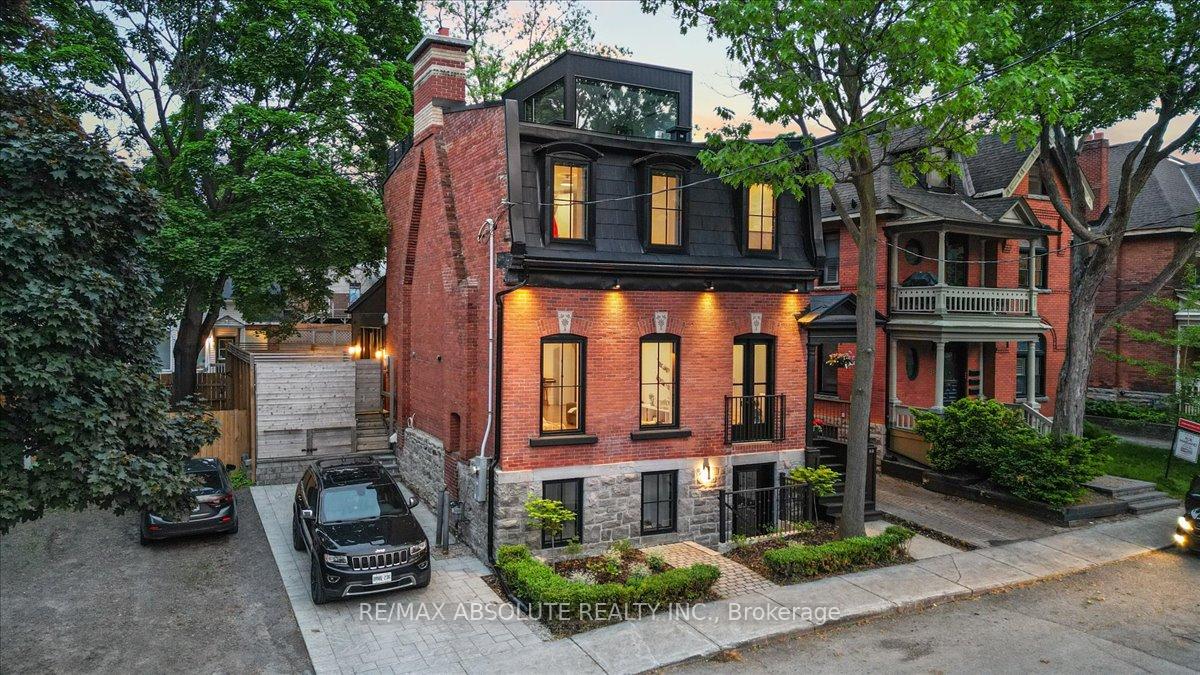 Front of 512 Cooper Street