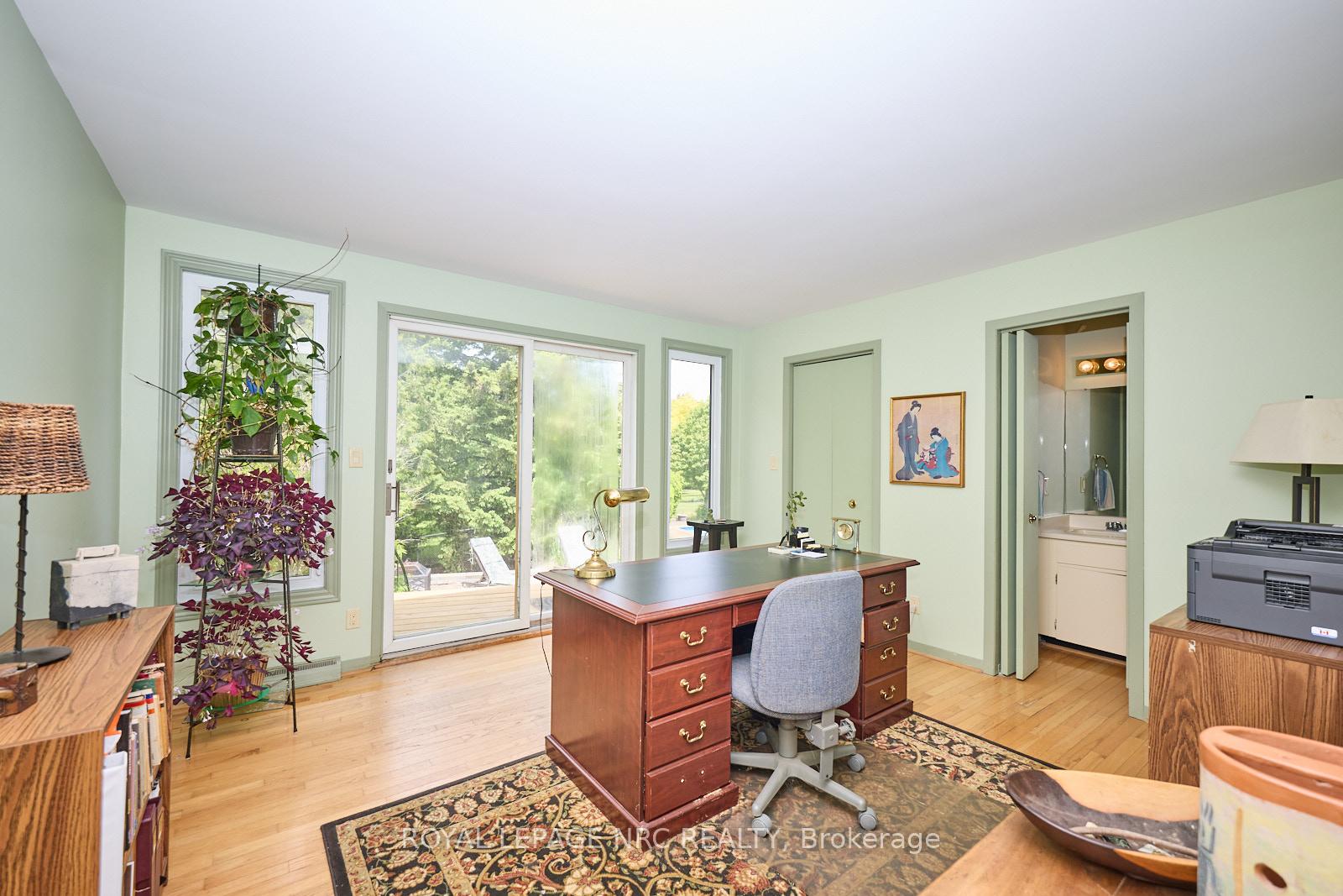 Photo 24 of 20 The Cedars, St. Catharines, Vine/Linwell — HOMEH