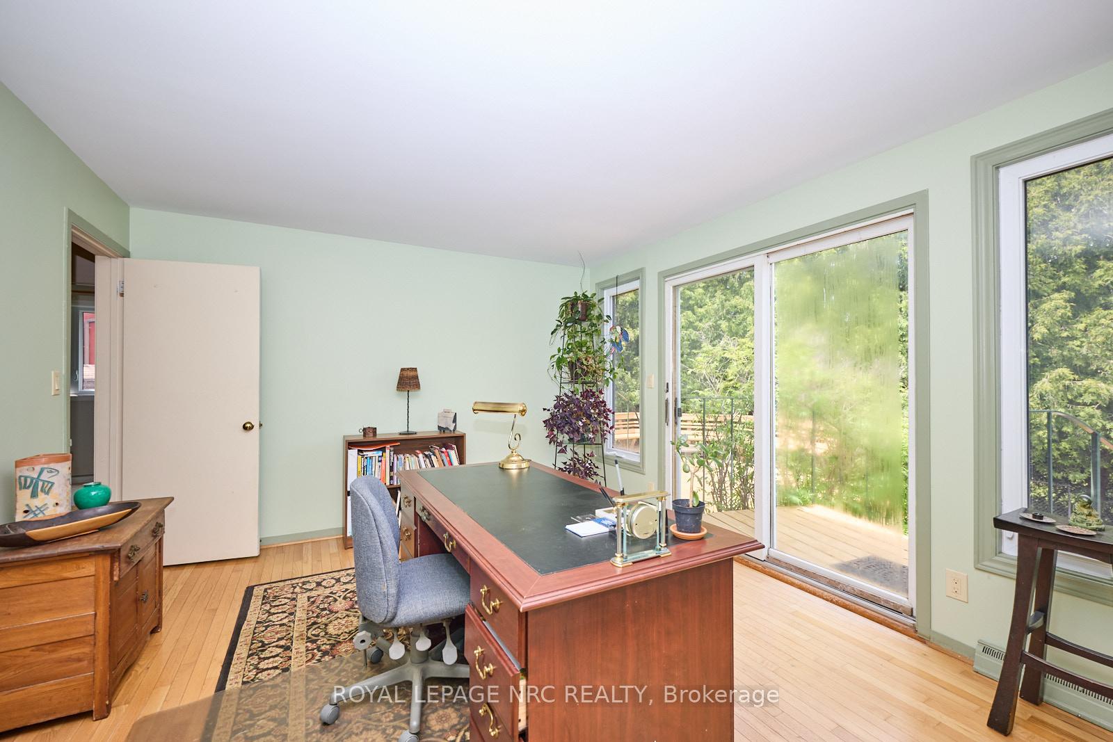 Photo 10 of 20 The Cedars, St. Catharines, Vine/Linwell — HOMEH