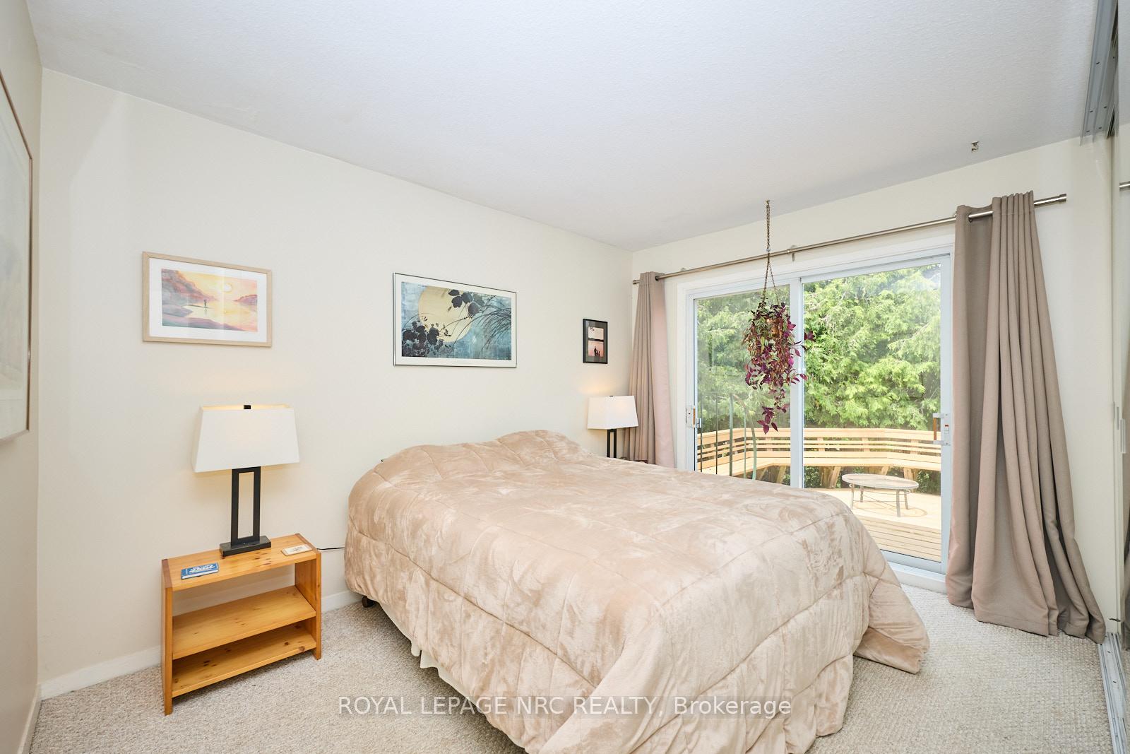 Photo 36 of 20 The Cedars, St. Catharines, Vine/Linwell — HOMEH