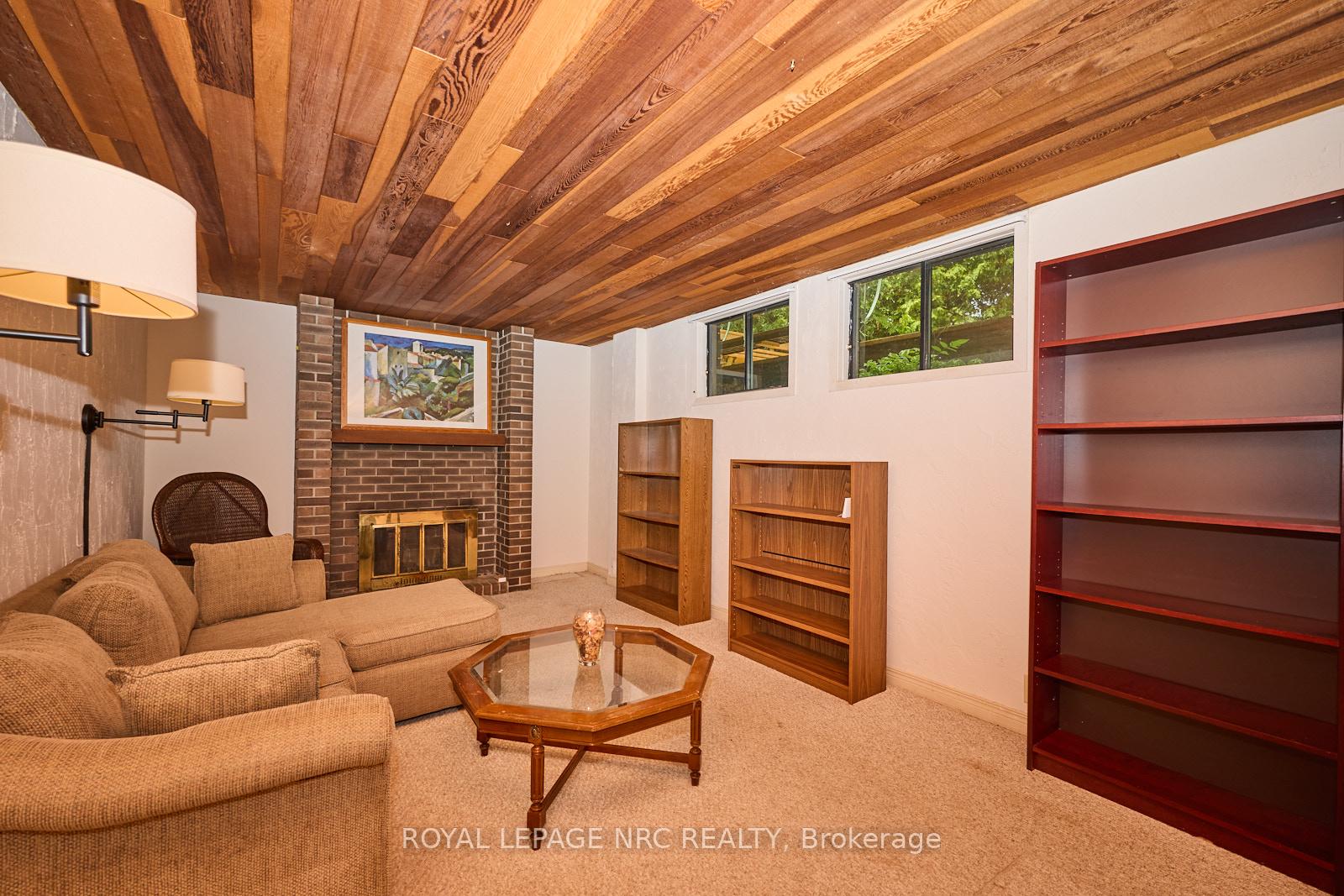 Photo 25 of 20 The Cedars, St. Catharines, Vine/Linwell — HOMEH