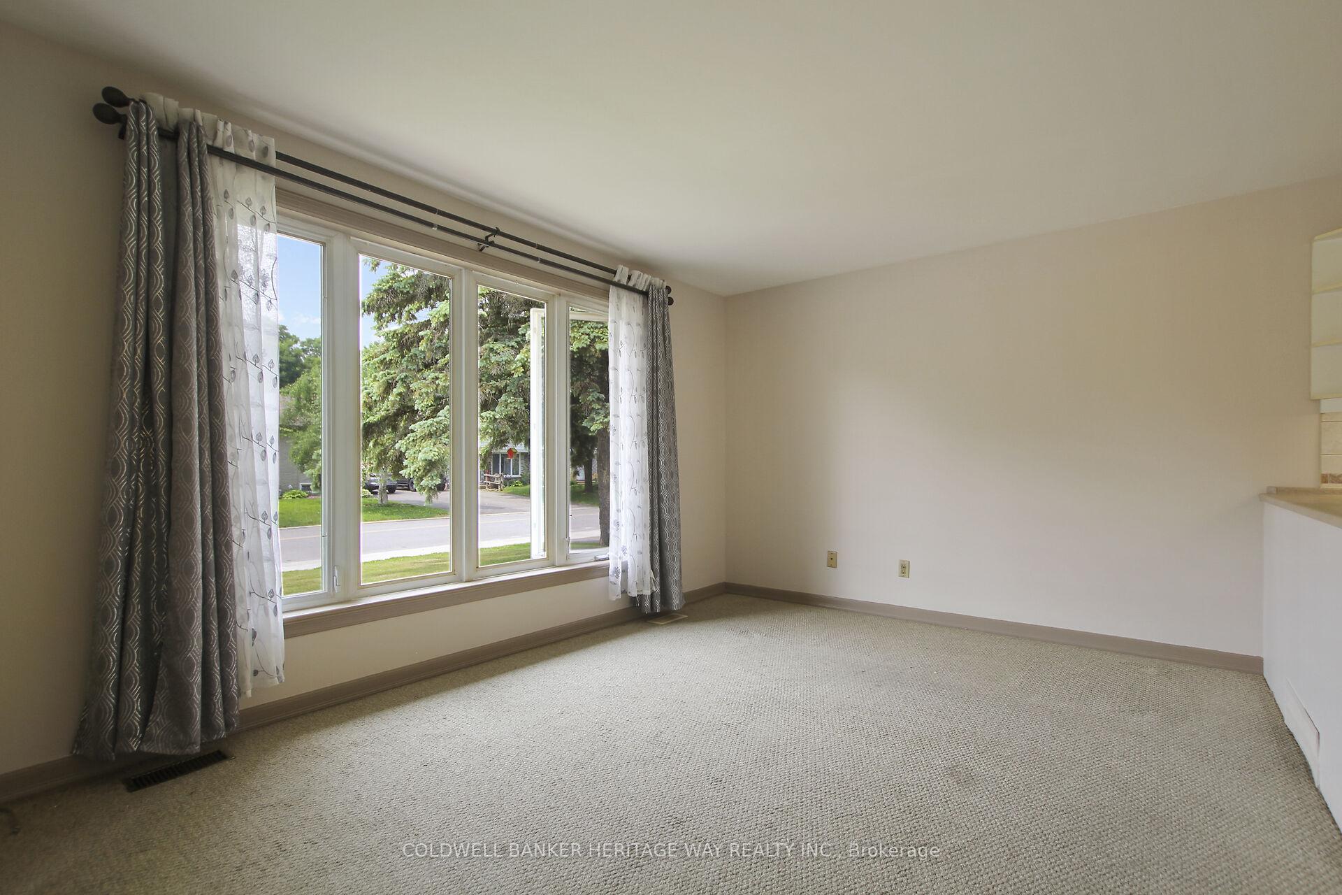 Photo 9 of 469 Joseph Street, Carleton Place — HOMEH