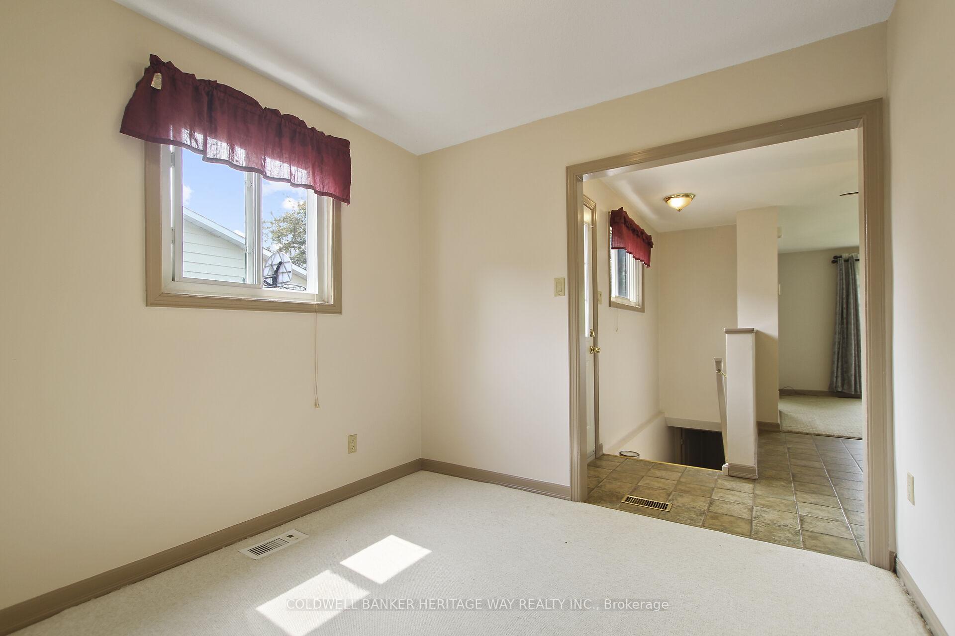 Photo 8 of 469 Joseph Street, Carleton Place — HOMEH