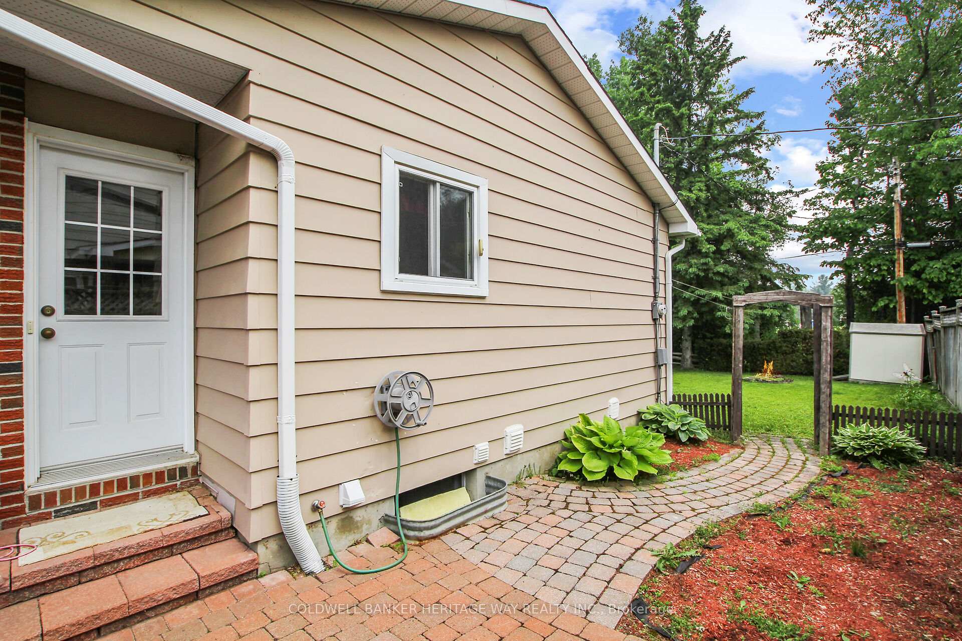 Photo 30 of 469 Joseph Street, Carleton Place — HOMEH