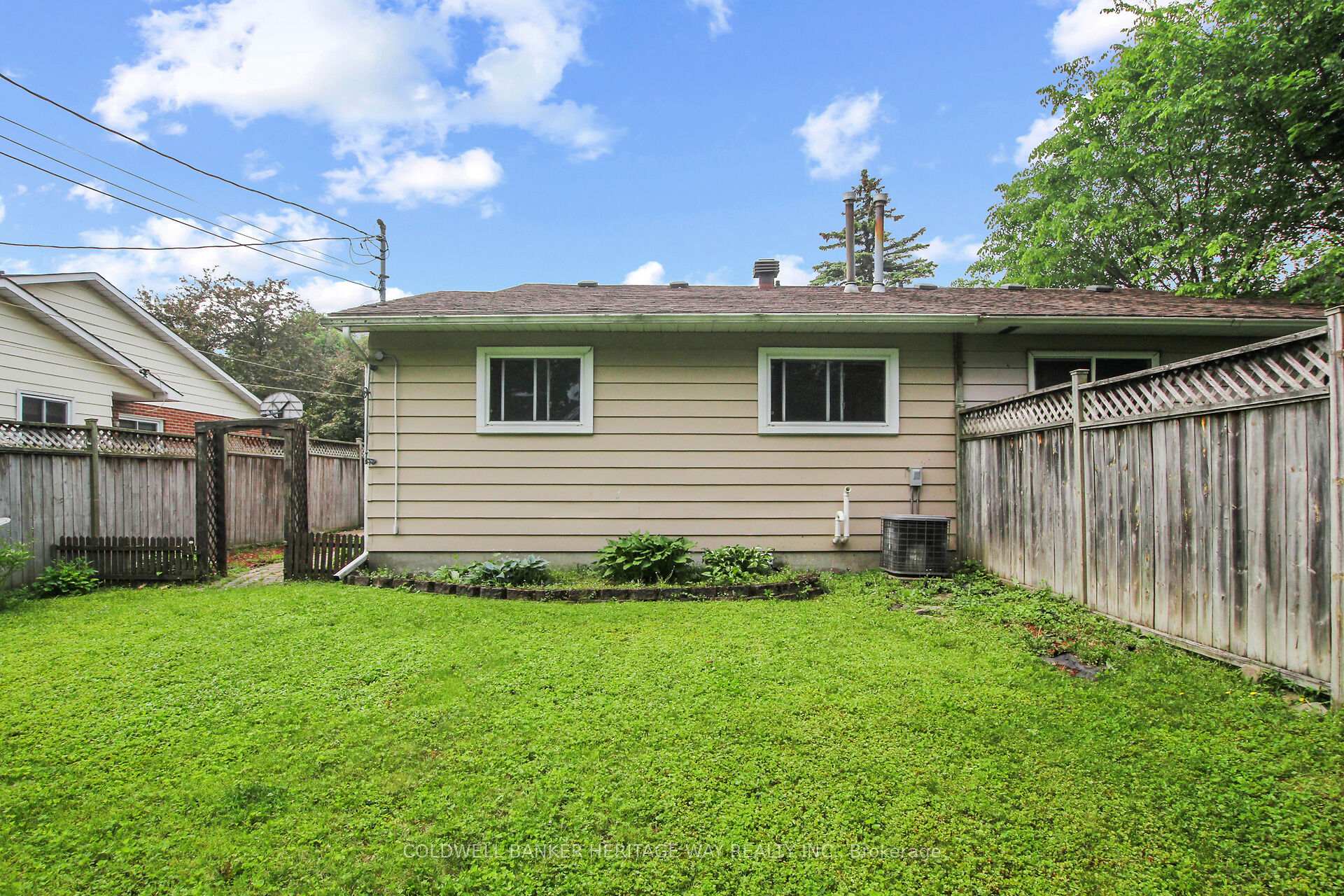 Photo 37 of 469 Joseph Street, Carleton Place — HOMEH