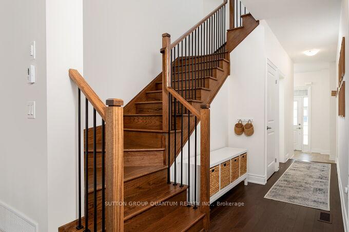 Photo 23 of 71 Bermondsey Way, Brampton, Bram West — HOMEH