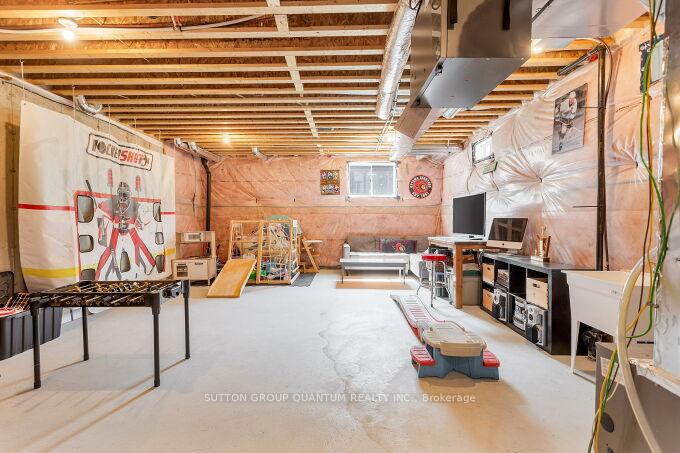Photo 37 of 71 Bermondsey Way, Brampton, Bram West — HOMEH