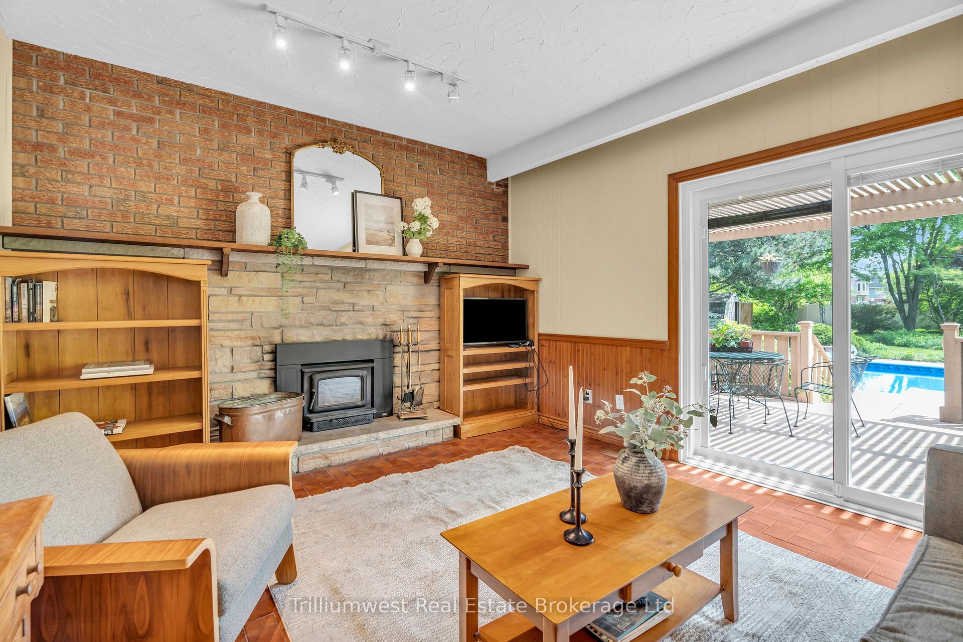 Photo 37 of 9 Latenda Place, Guelph, Kortright East — HOMEH