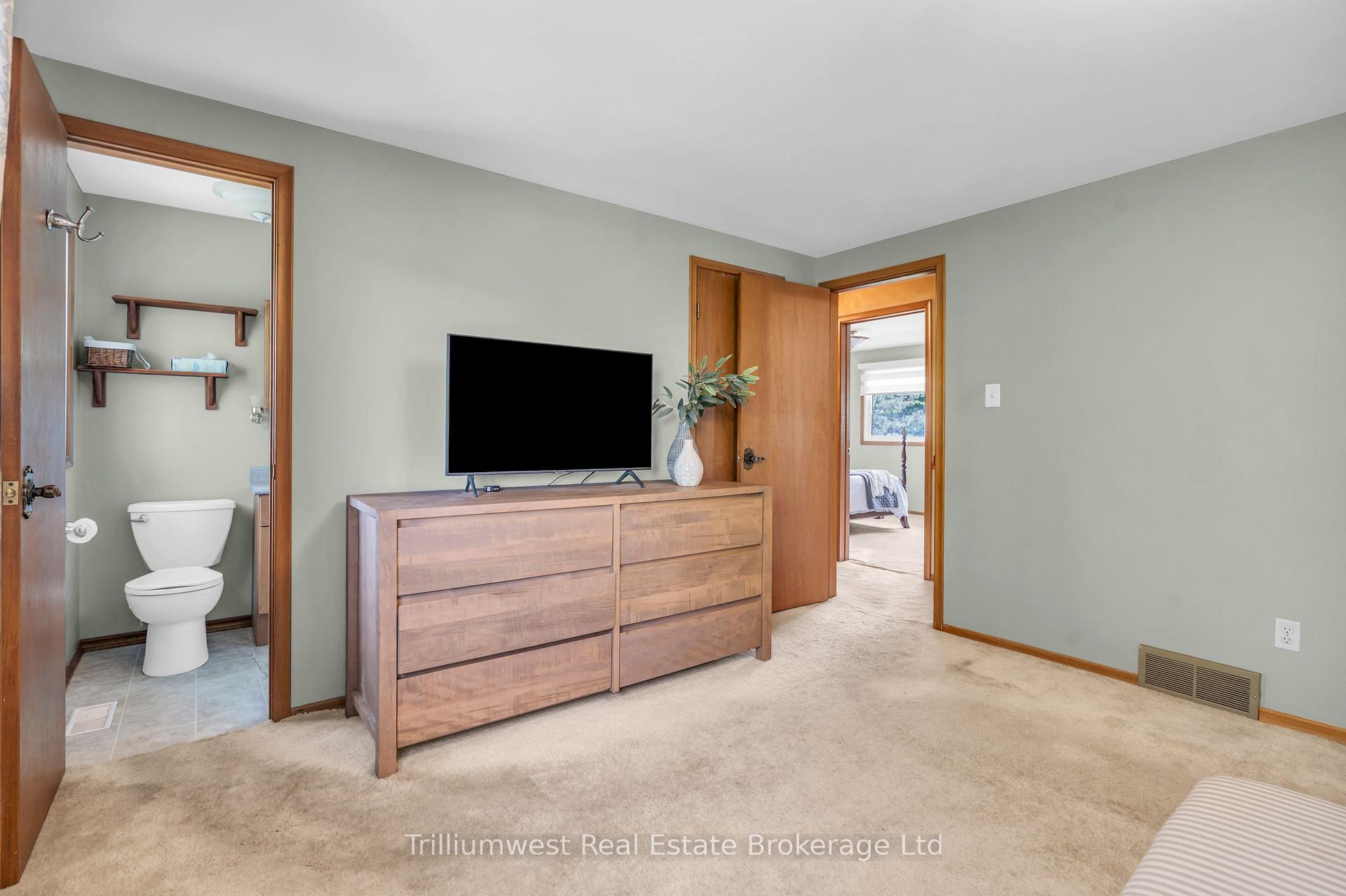 Photo 34 of 9 Latenda Place, Guelph, Kortright East — HOMEH
