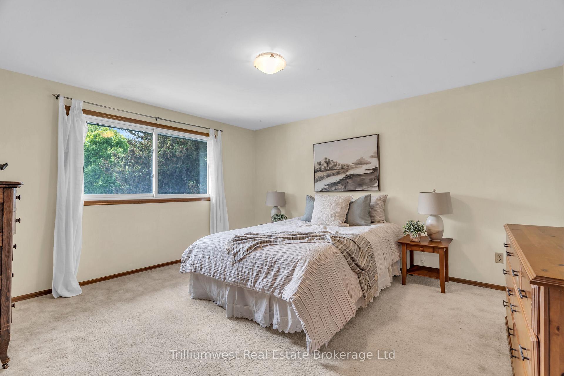Photo 28 of 9 Latenda Place, Guelph, Kortright East — HOMEH