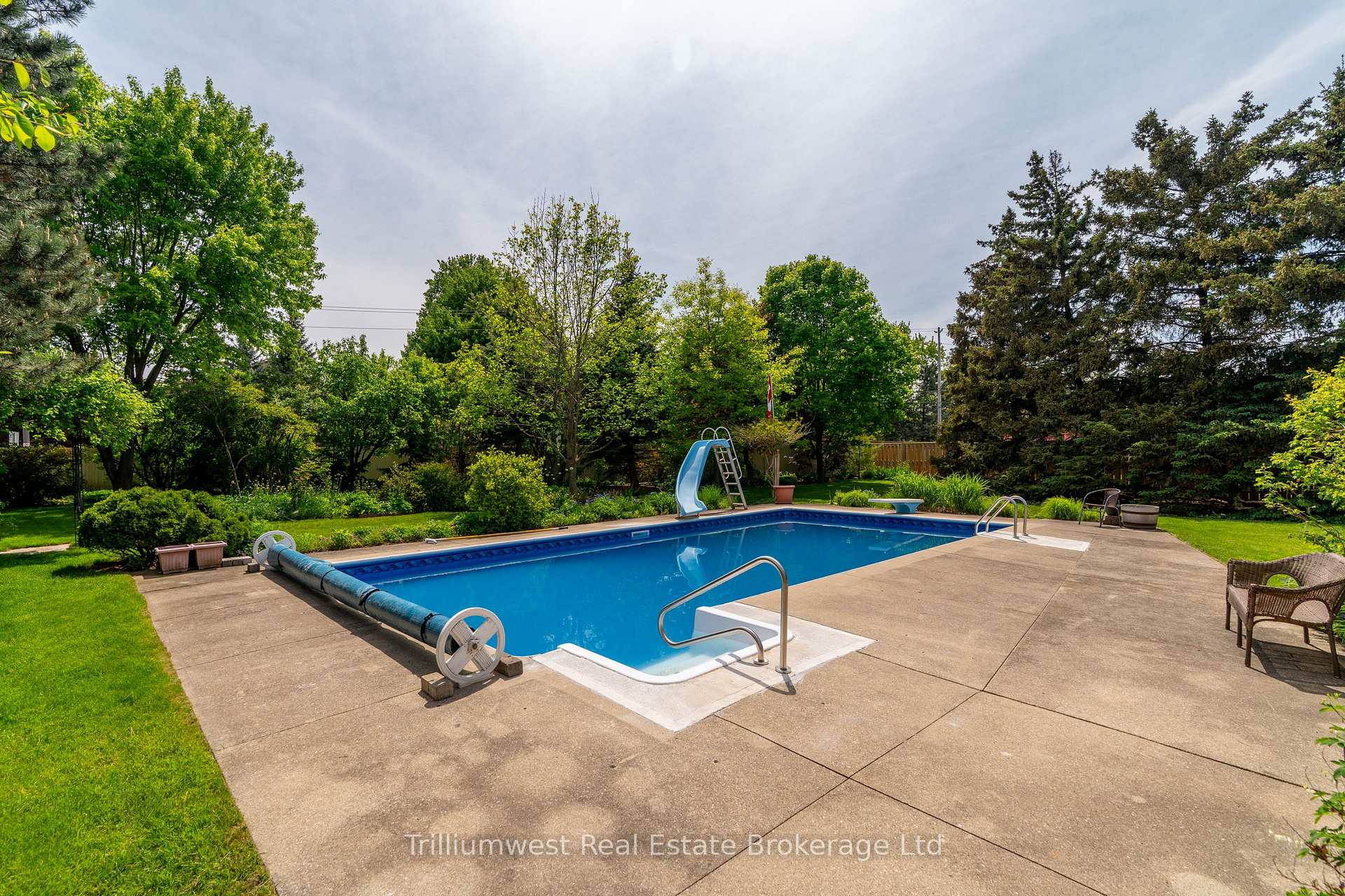 Photo 33 of 9 Latenda Place, Guelph, Kortright East — HOMEH