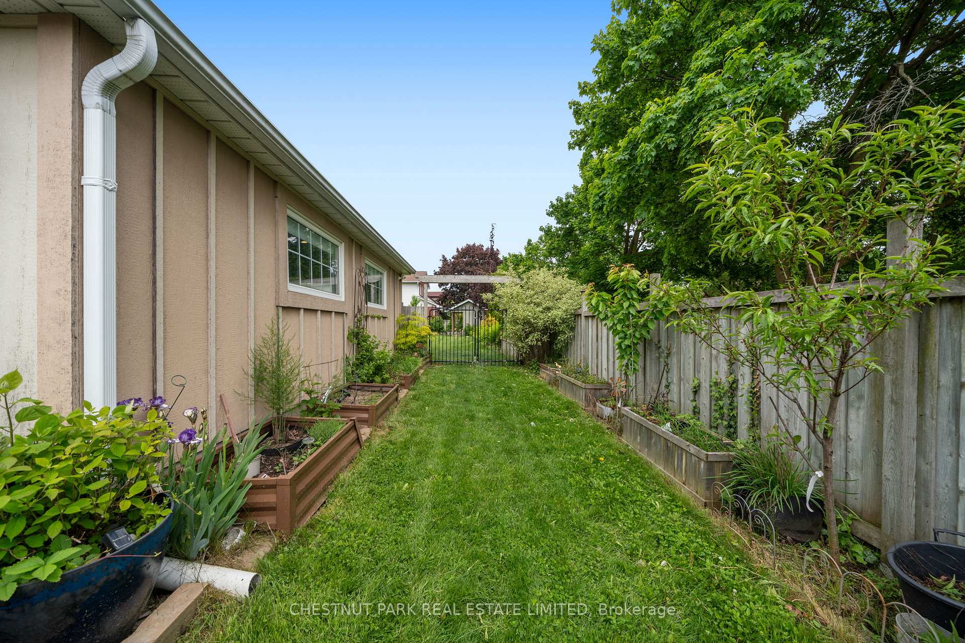 Photo 37 of 63 Garrard Road, Whitby, Blue Grass Meadows — HOMEH