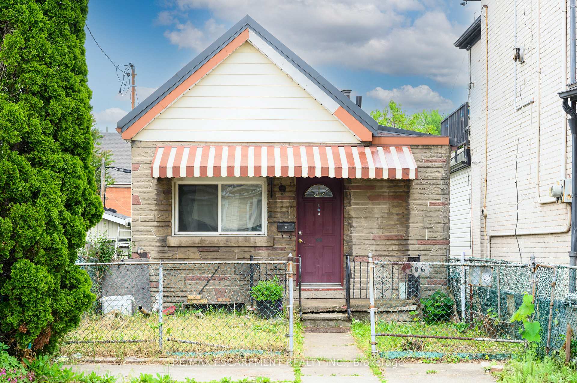 Photo 1 of 106 Emerald Street N, Hamilton, Landsdale — HOMEH