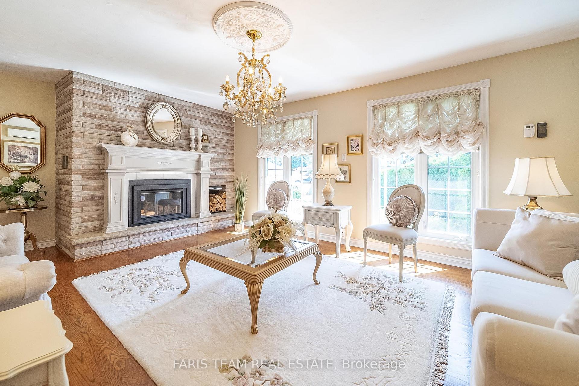 Photo 11 of 8 Viel Street, Penetanguishene — HOMEH