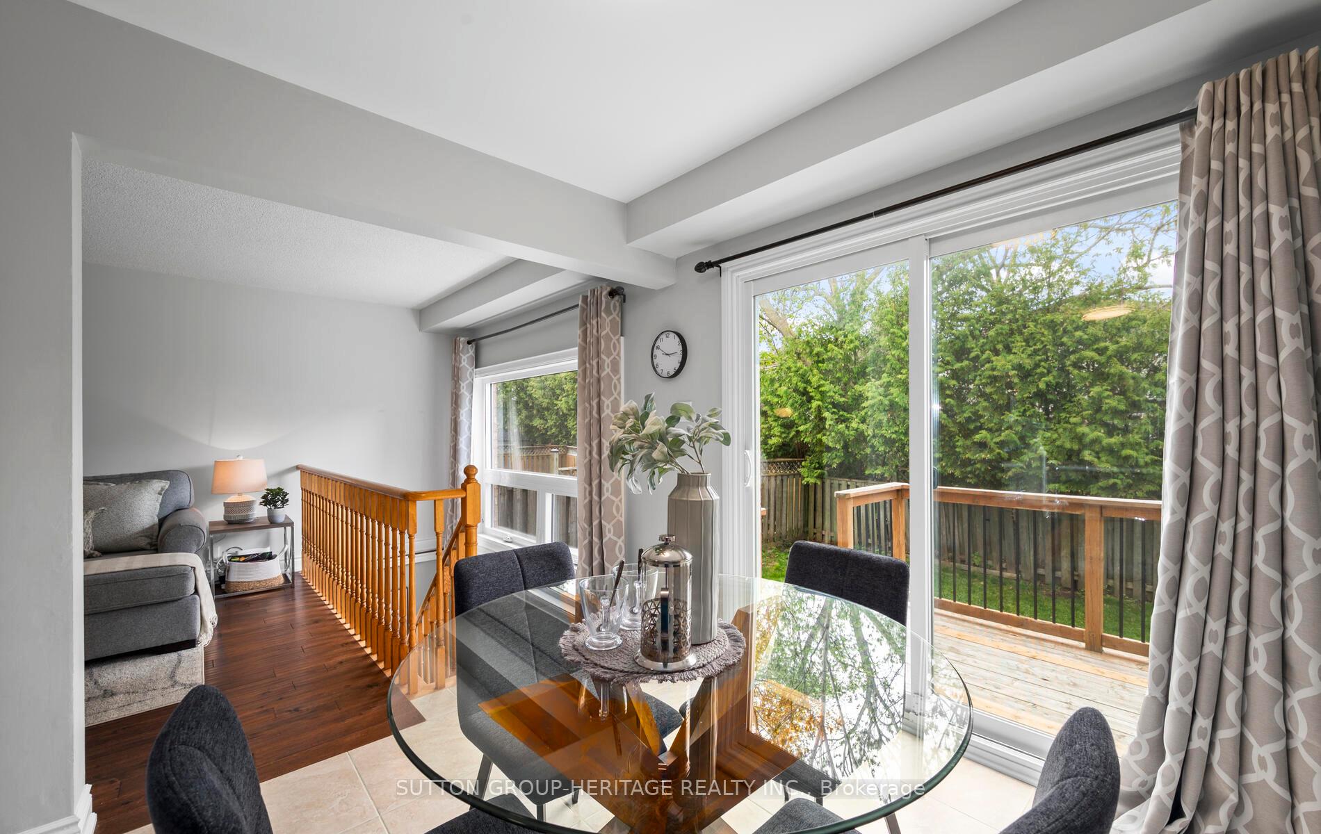 Photo 2 of 121 Poolton Crescent, Clarington, Courtice — HOMEH