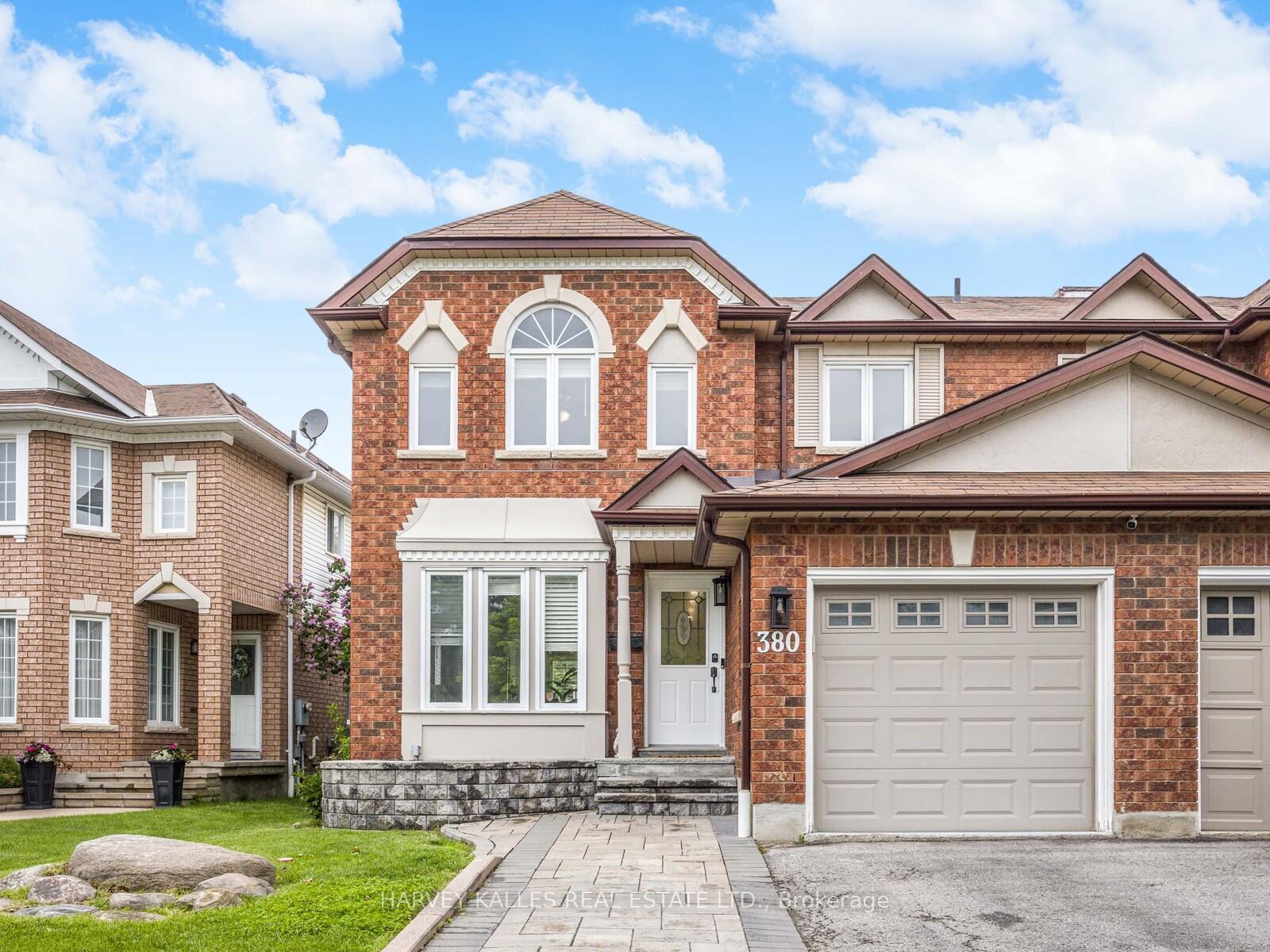 Photo 4 of 380 Delaney Drive, Ajax, Central — HOMEH