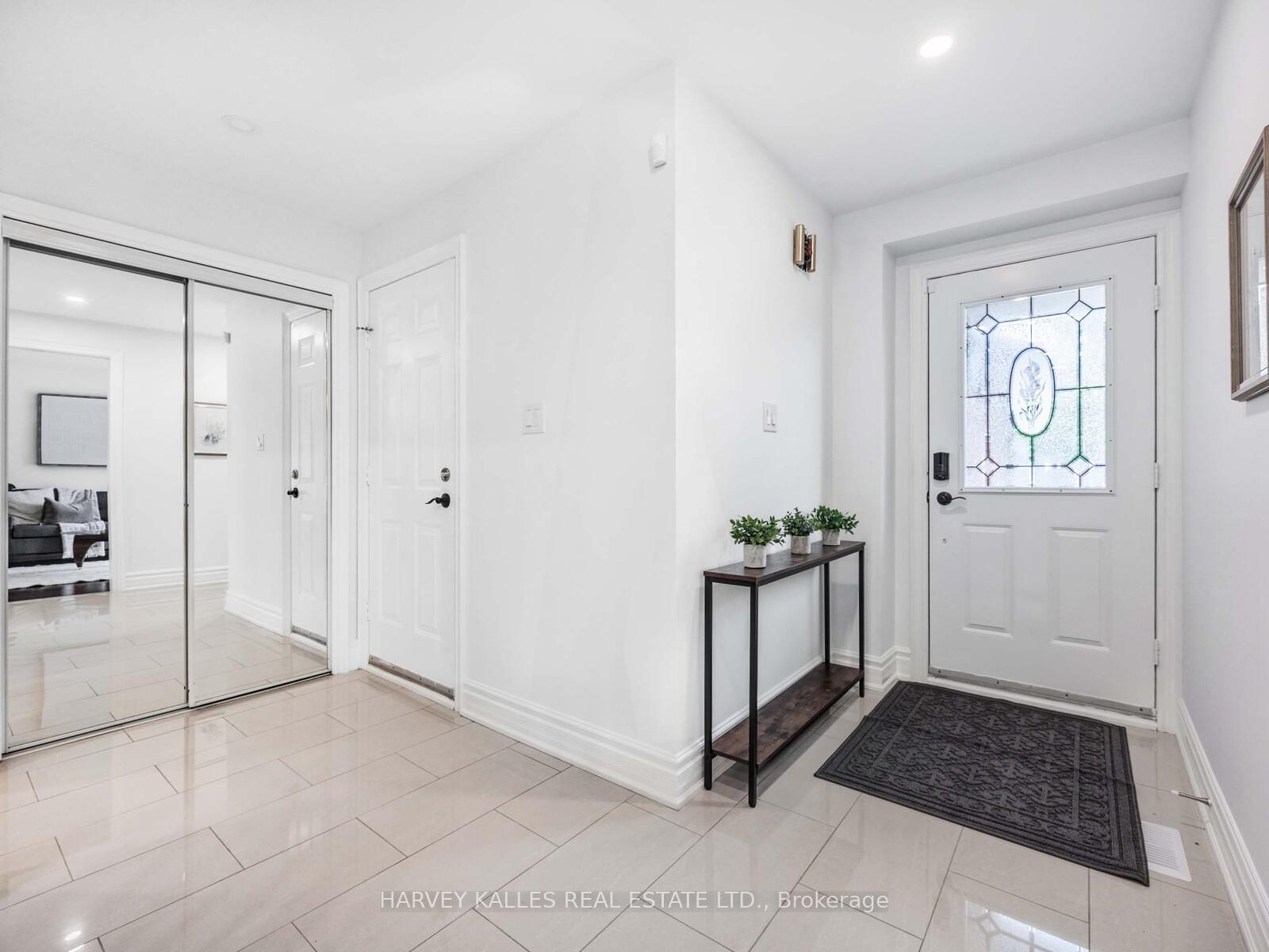 Photo 2 of 380 Delaney Drive, Ajax, Central — HOMEH