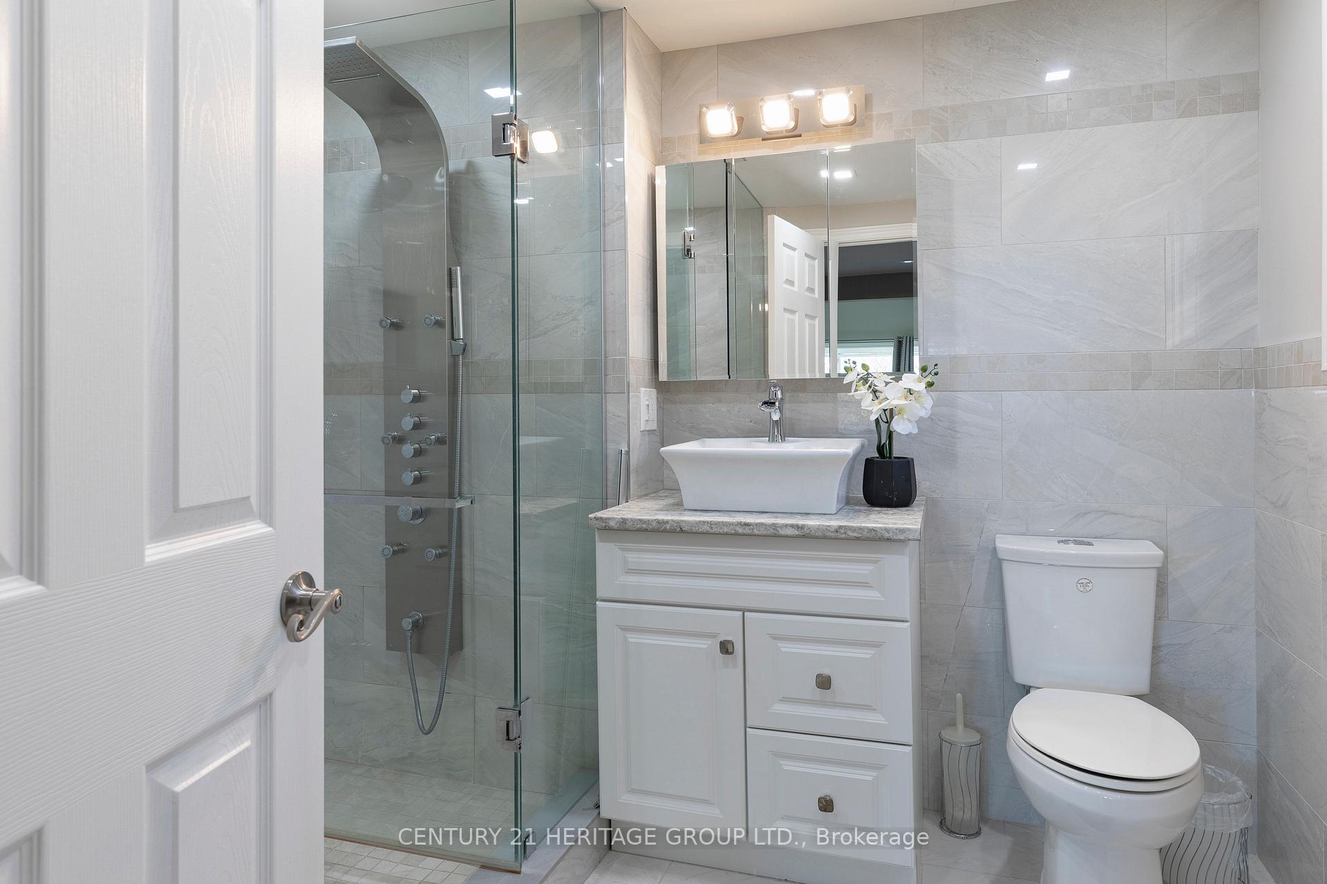 Photo 14 of 32 Audubon Street S, Hamilton, Stoney Creek — HOMEH