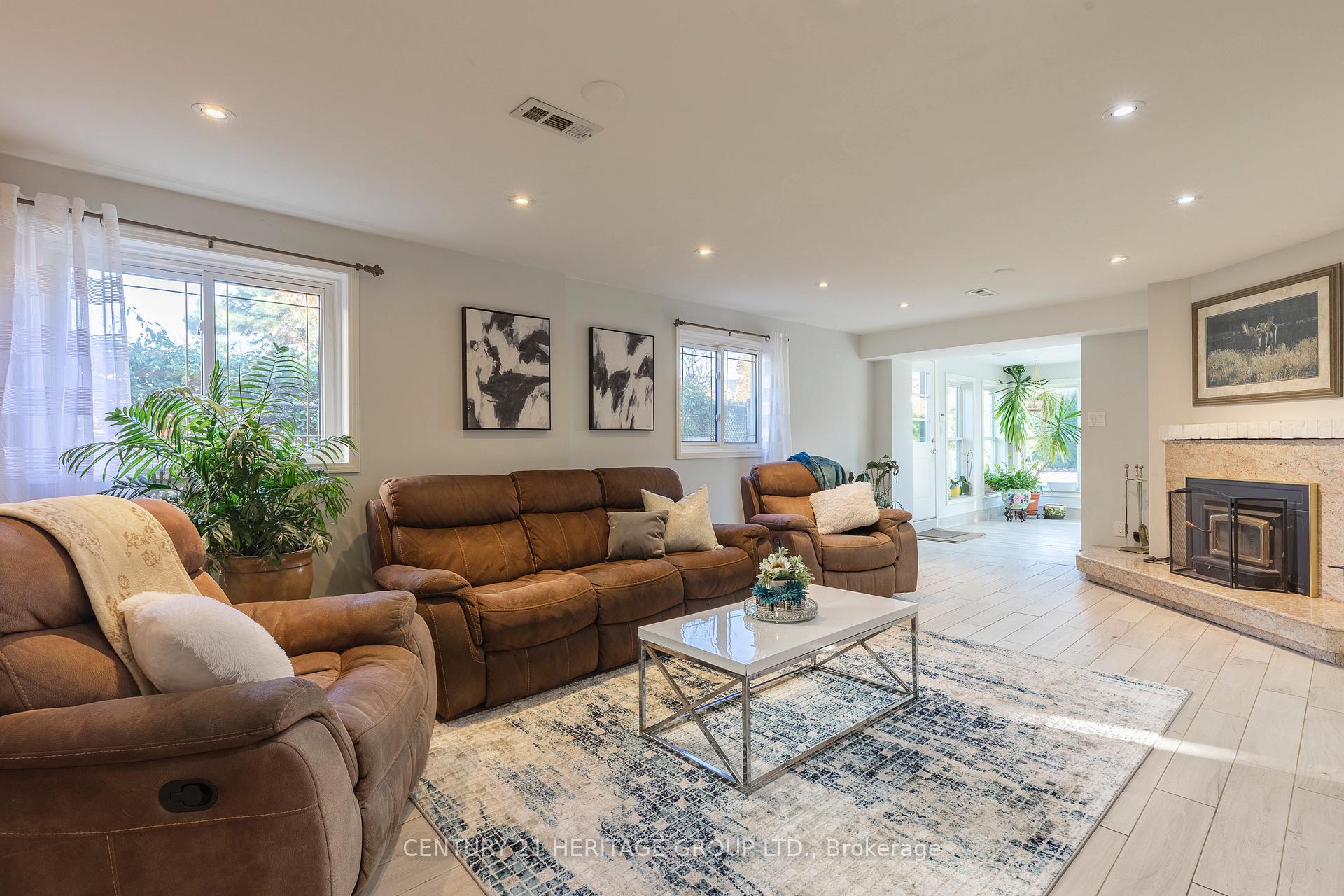 Photo 25 of 32 Audubon Street S, Hamilton, Stoney Creek — HOMEH