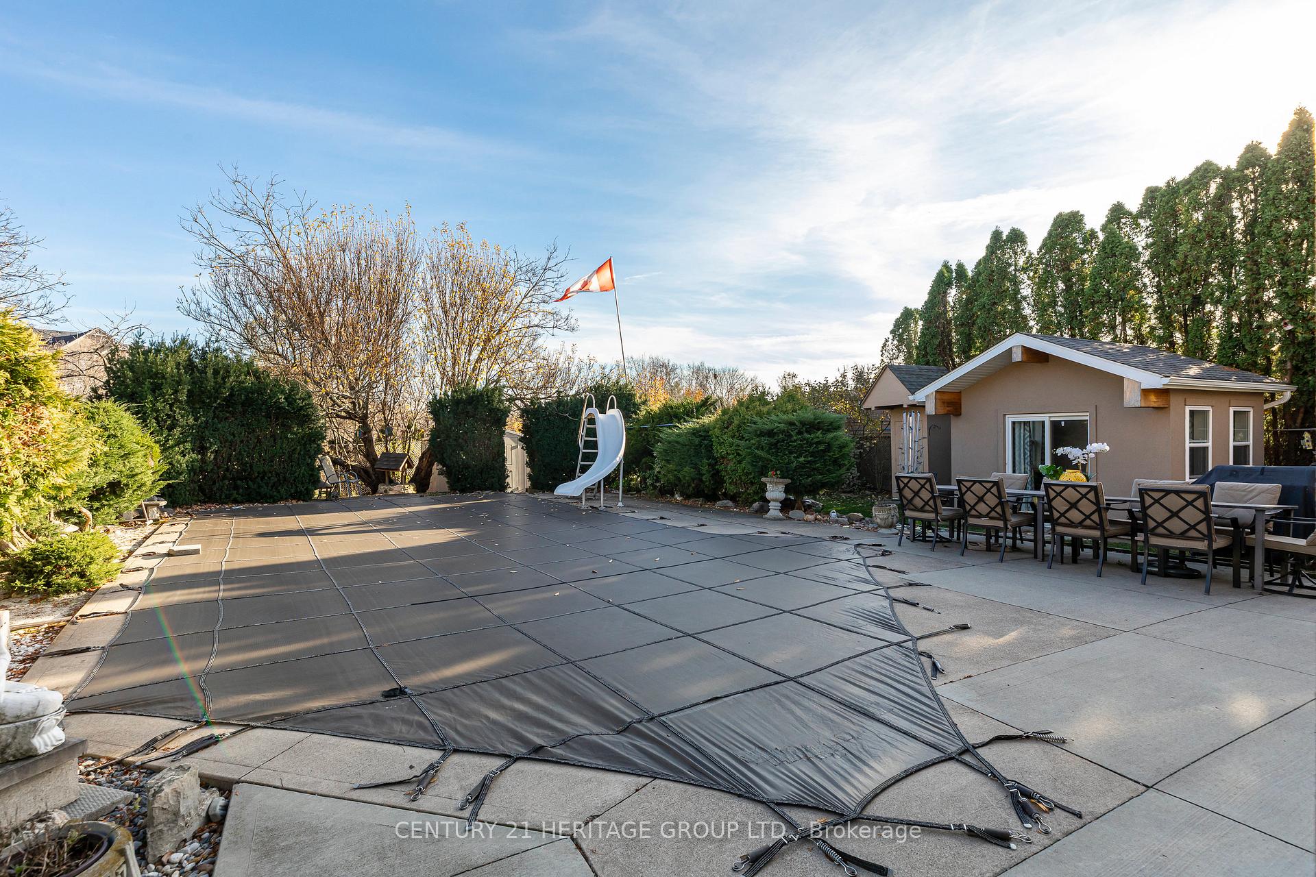 Photo 44 of 32 Audubon Street S, Hamilton, Stoney Creek — HOMEH