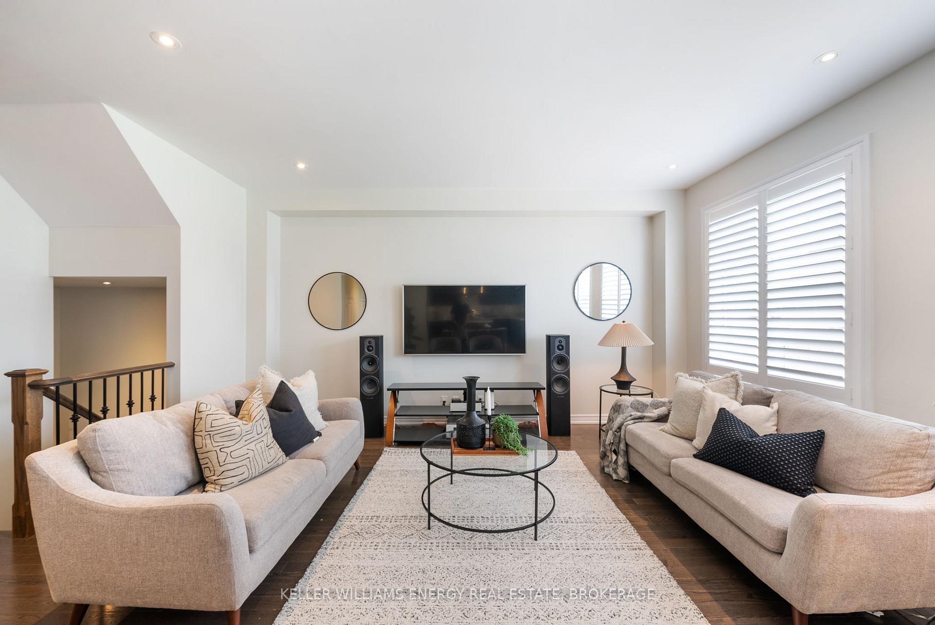 Photo 27 of 110 Britannia Avenue E, Oshawa, Windfields — HOMEH