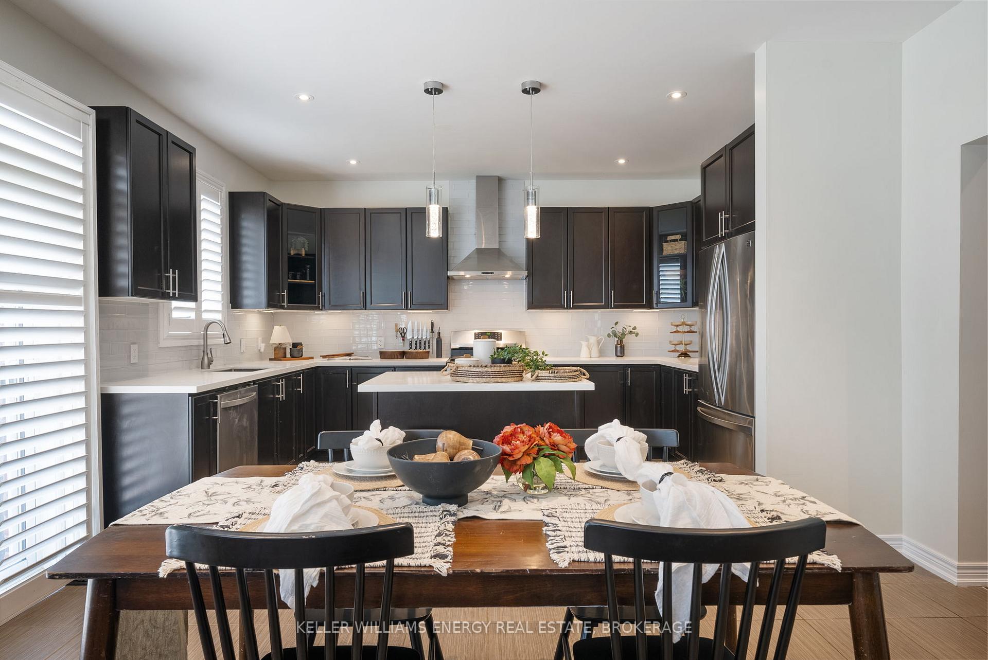 Photo 33 of 110 Britannia Avenue E, Oshawa, Windfields — HOMEH