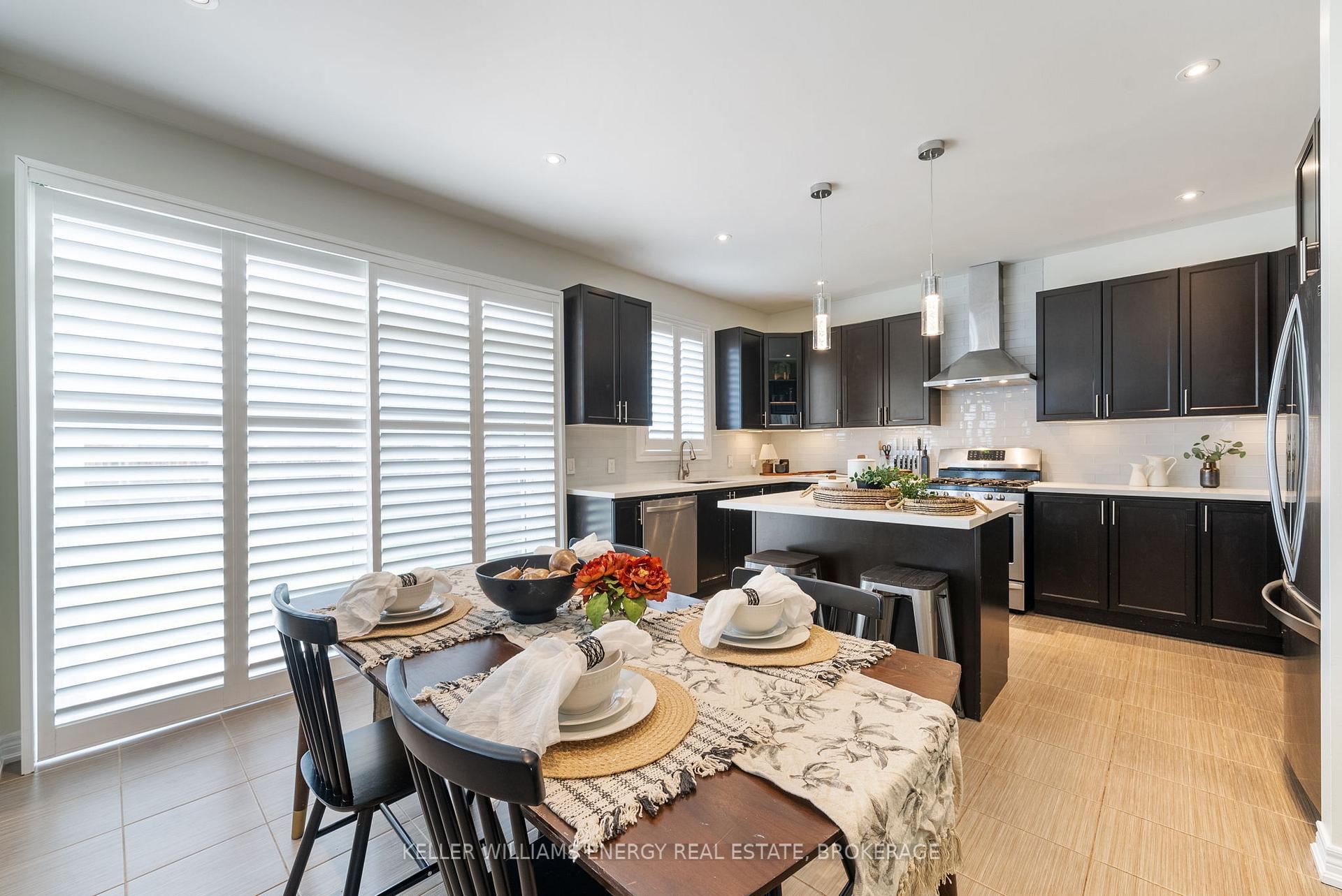 Photo 8 of 110 Britannia Avenue E, Oshawa, Windfields — HOMEH